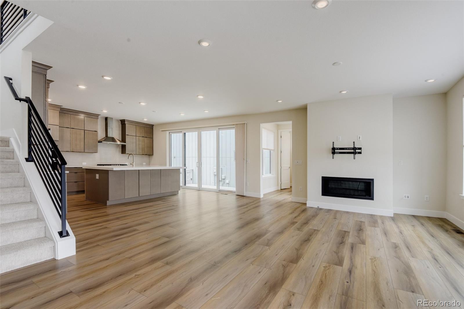 MLS Image #1 for 11797  montoso road,lone tree, Colorado