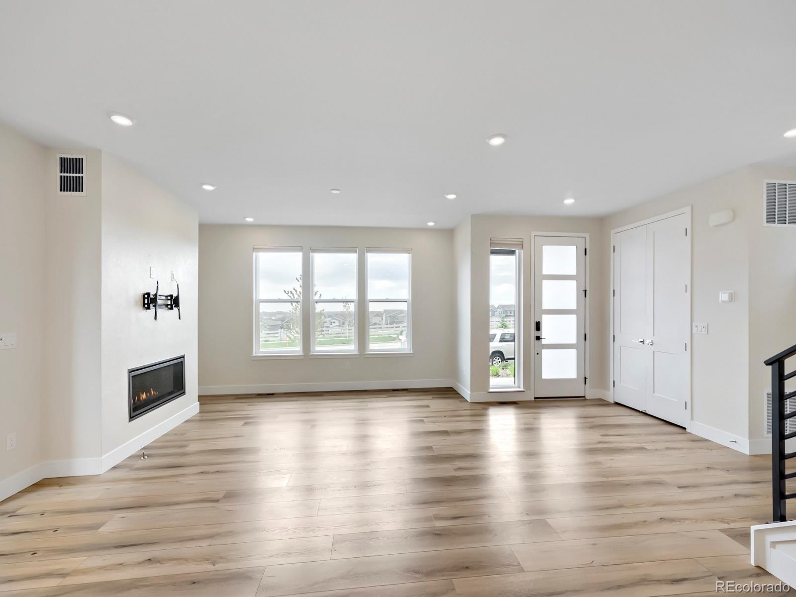 MLS Image #8 for 11797  montoso road,lone tree, Colorado