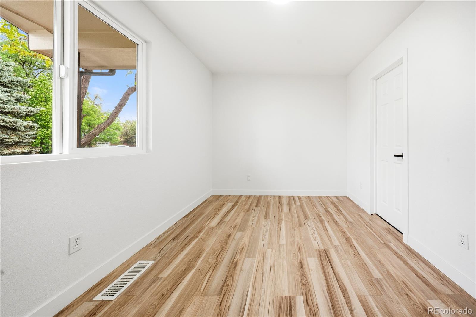 MLS Image #21 for 9870 w 41st avenue,wheat ridge, Colorado