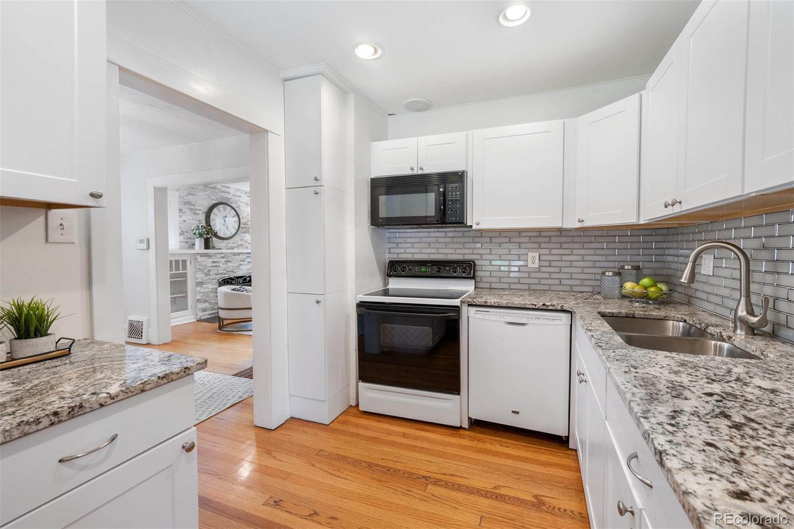 MLS Image #16 for 764 s ogden street,denver, Colorado