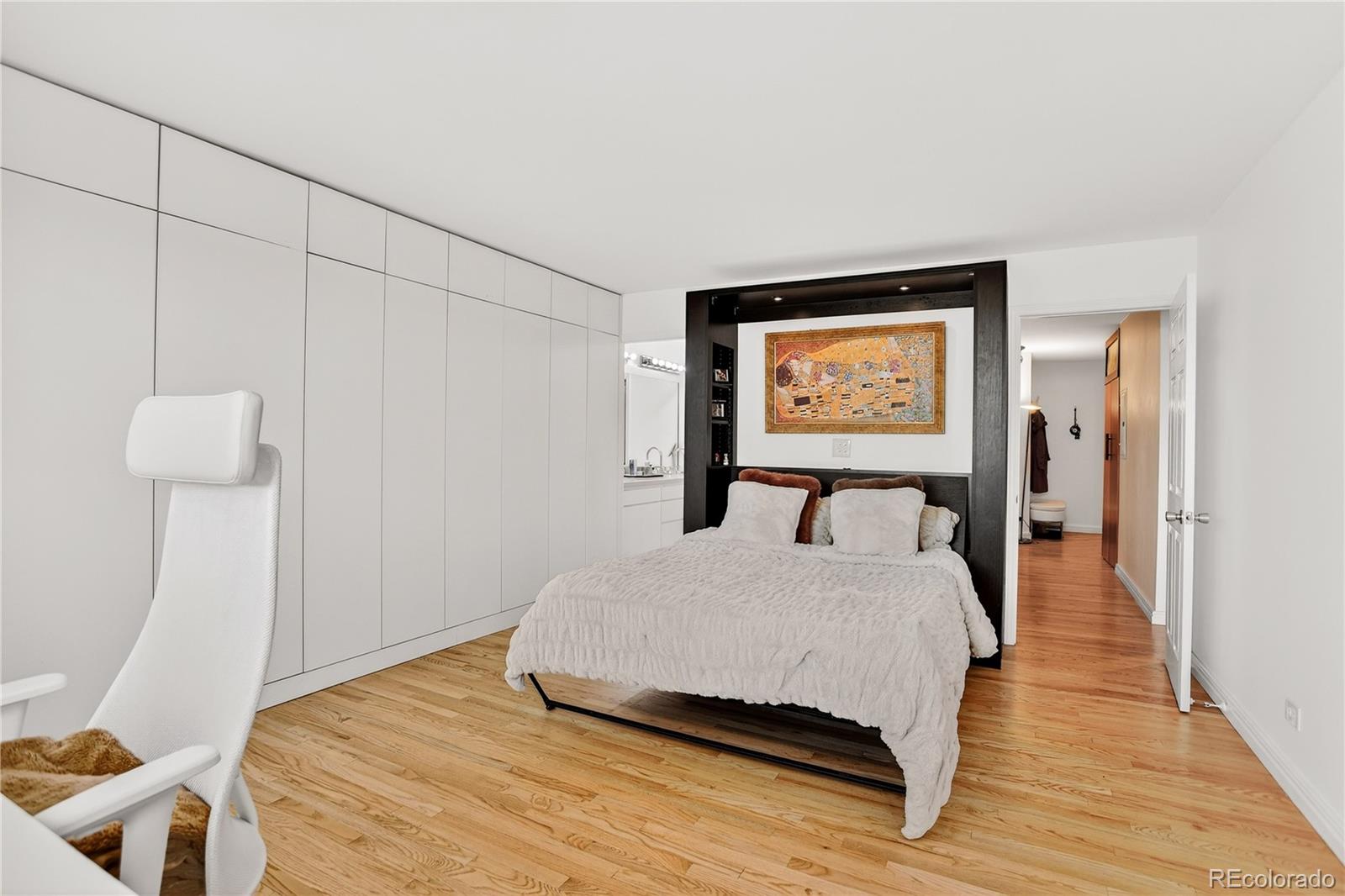 MLS Image #12 for 550 e 12th avenue 1703,denver, Colorado