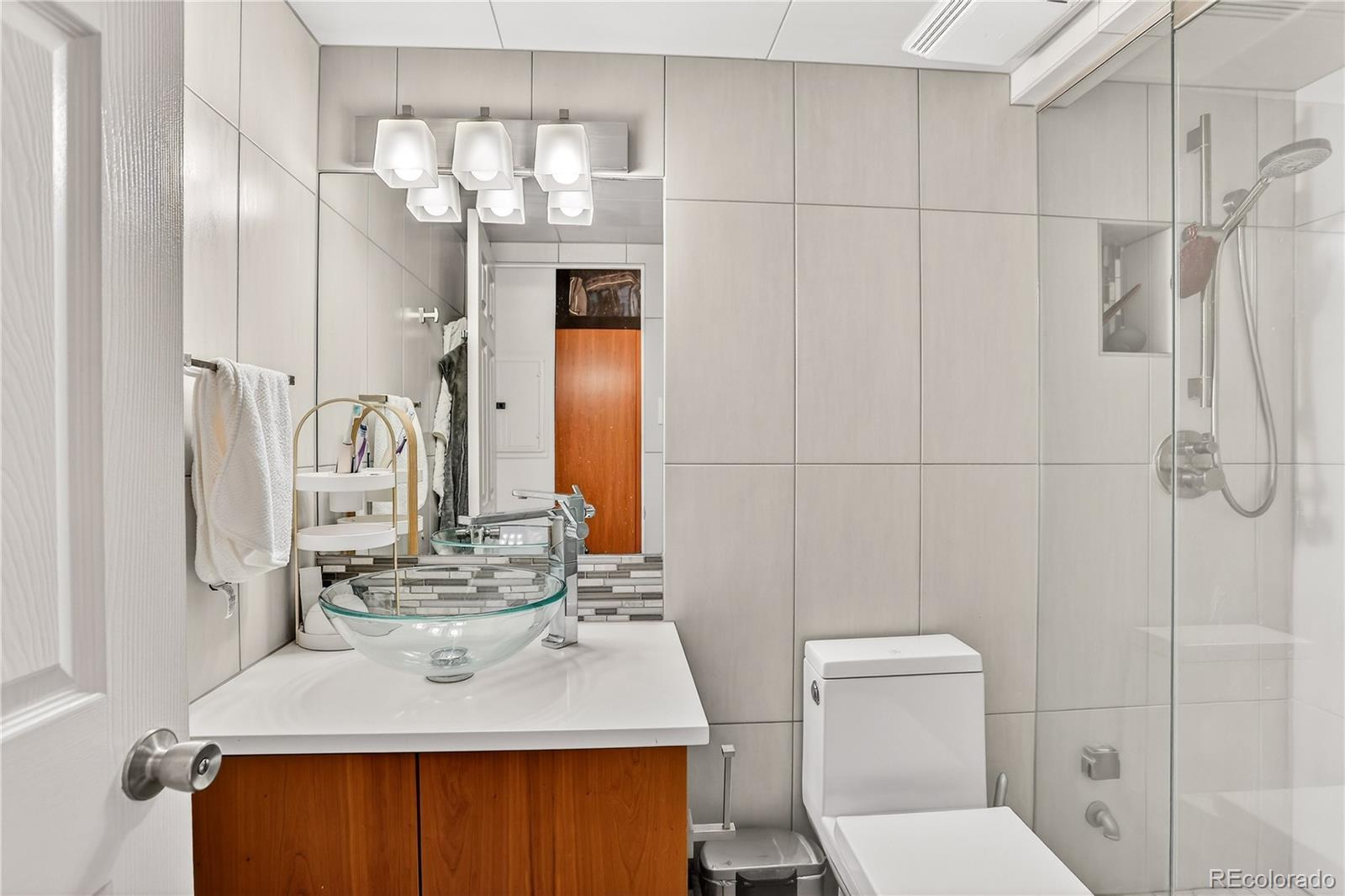 MLS Image #18 for 550 e 12th avenue 1703,denver, Colorado