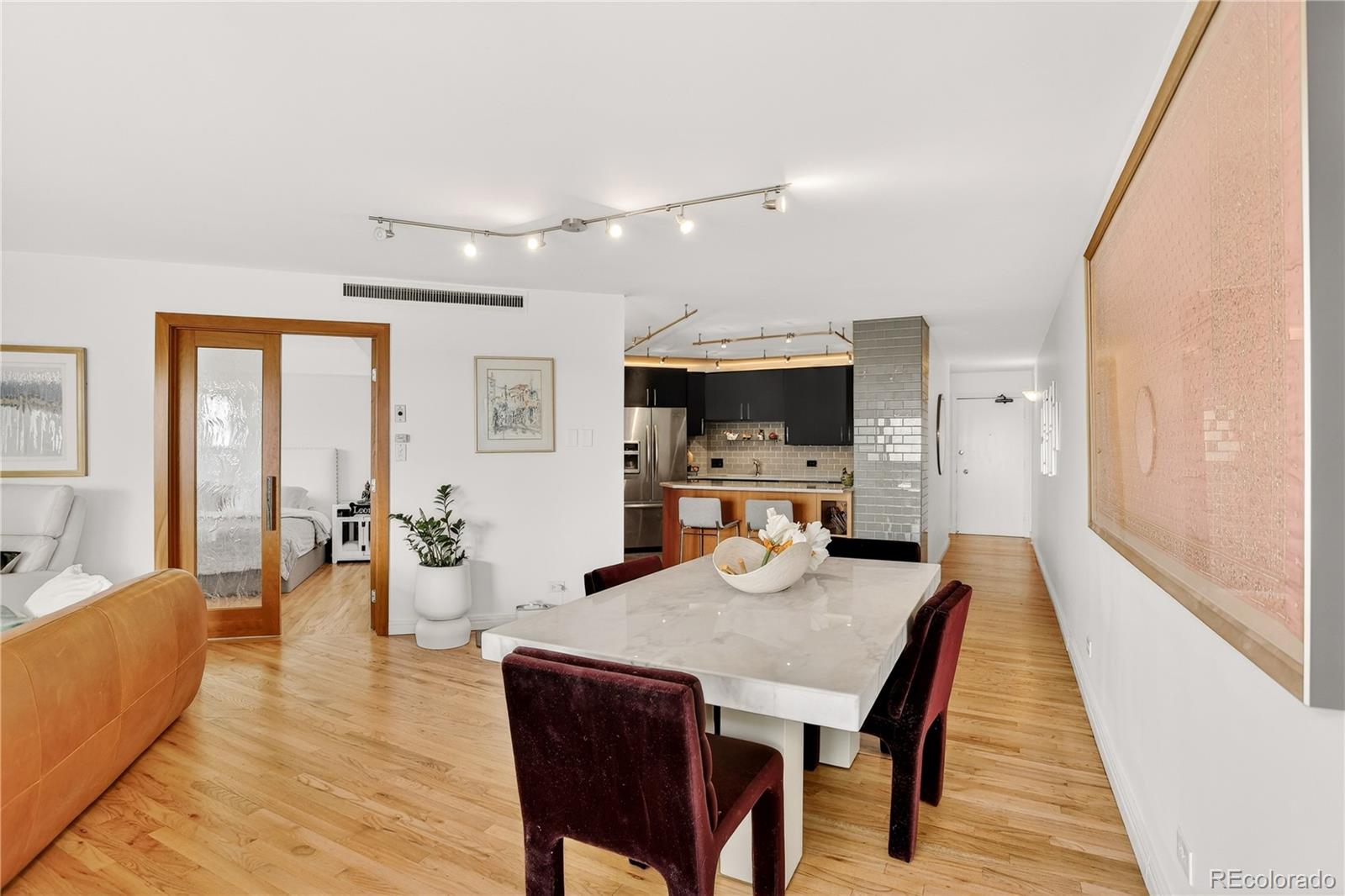 MLS Image #6 for 550 e 12th avenue 1703,denver, Colorado