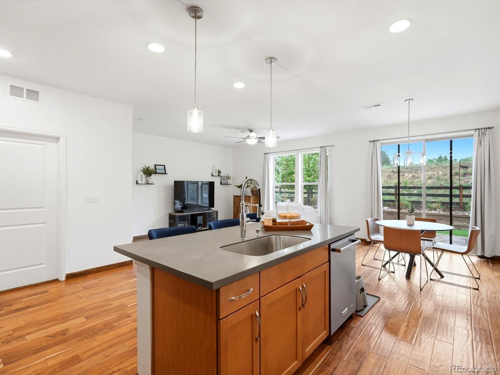 MLS Image #16 for 14941 w 70th avenue,arvada, Colorado