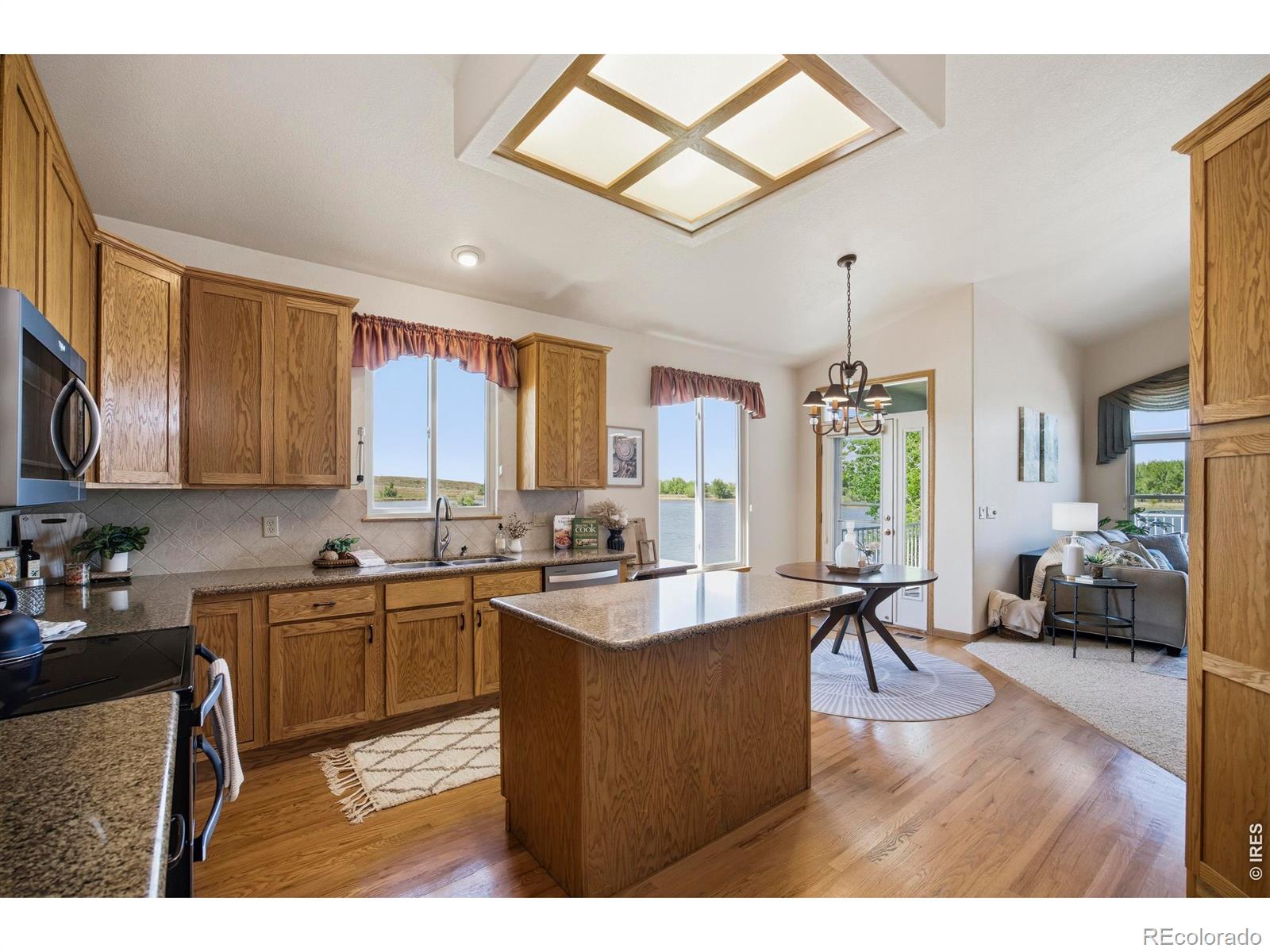 MLS Image #14 for 510  lakeside place,windsor, Colorado