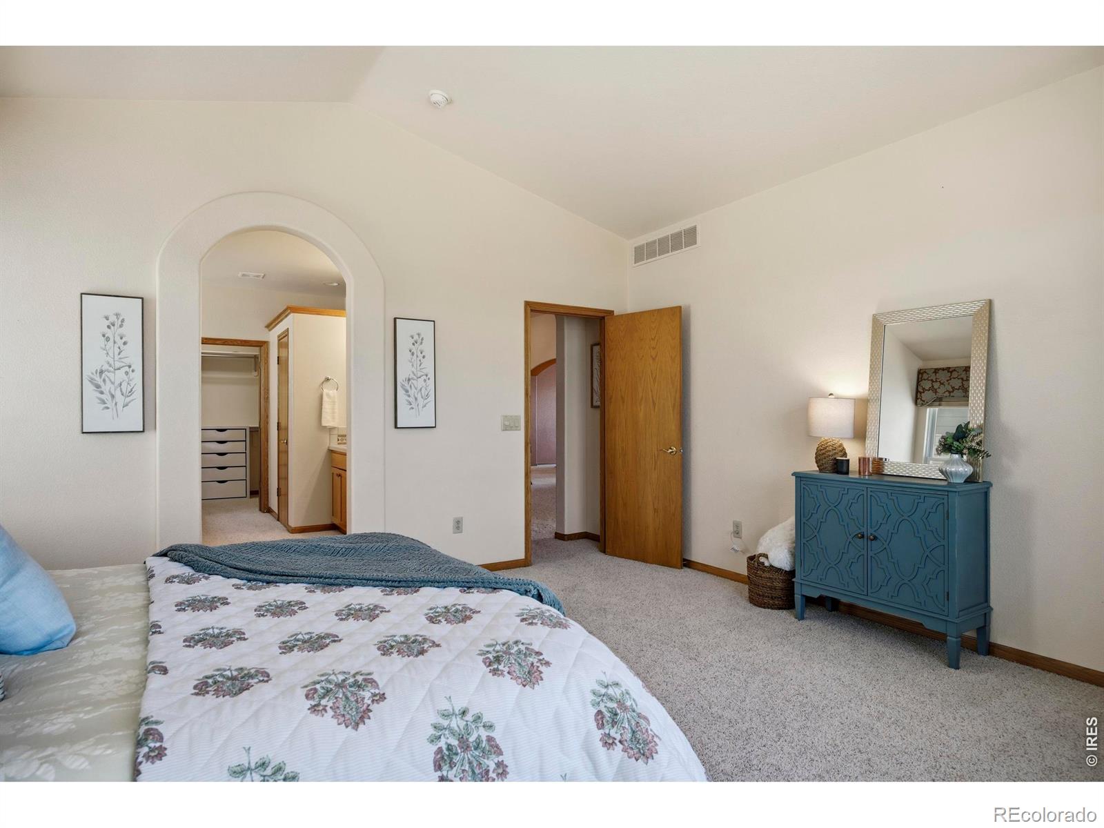 MLS Image #25 for 510  lakeside place,windsor, Colorado