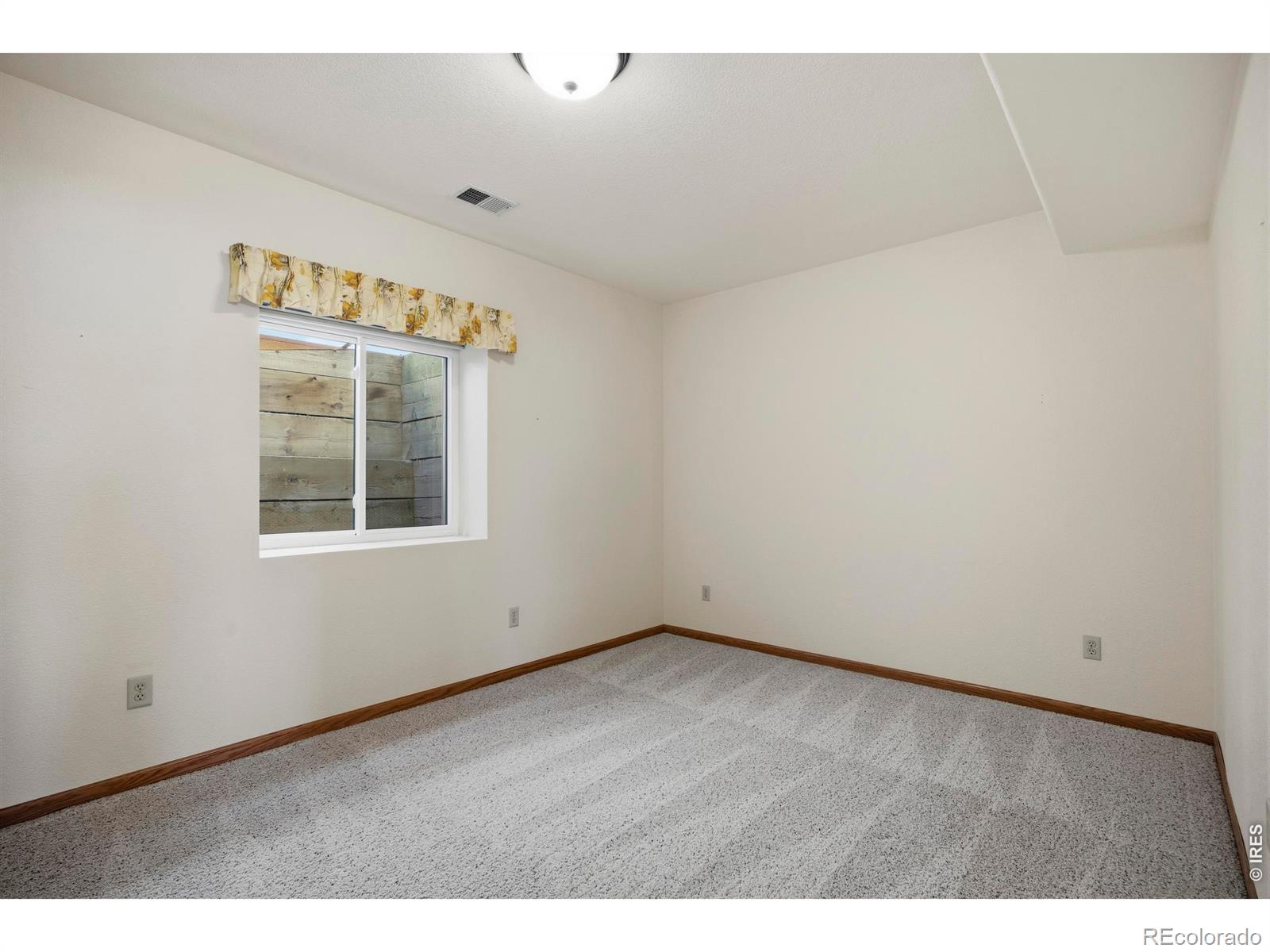 MLS Image #35 for 510  lakeside place,windsor, Colorado