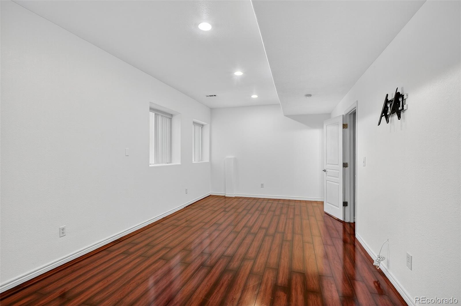 MLS Image #25 for 12056 e lake circle,greenwood village, Colorado