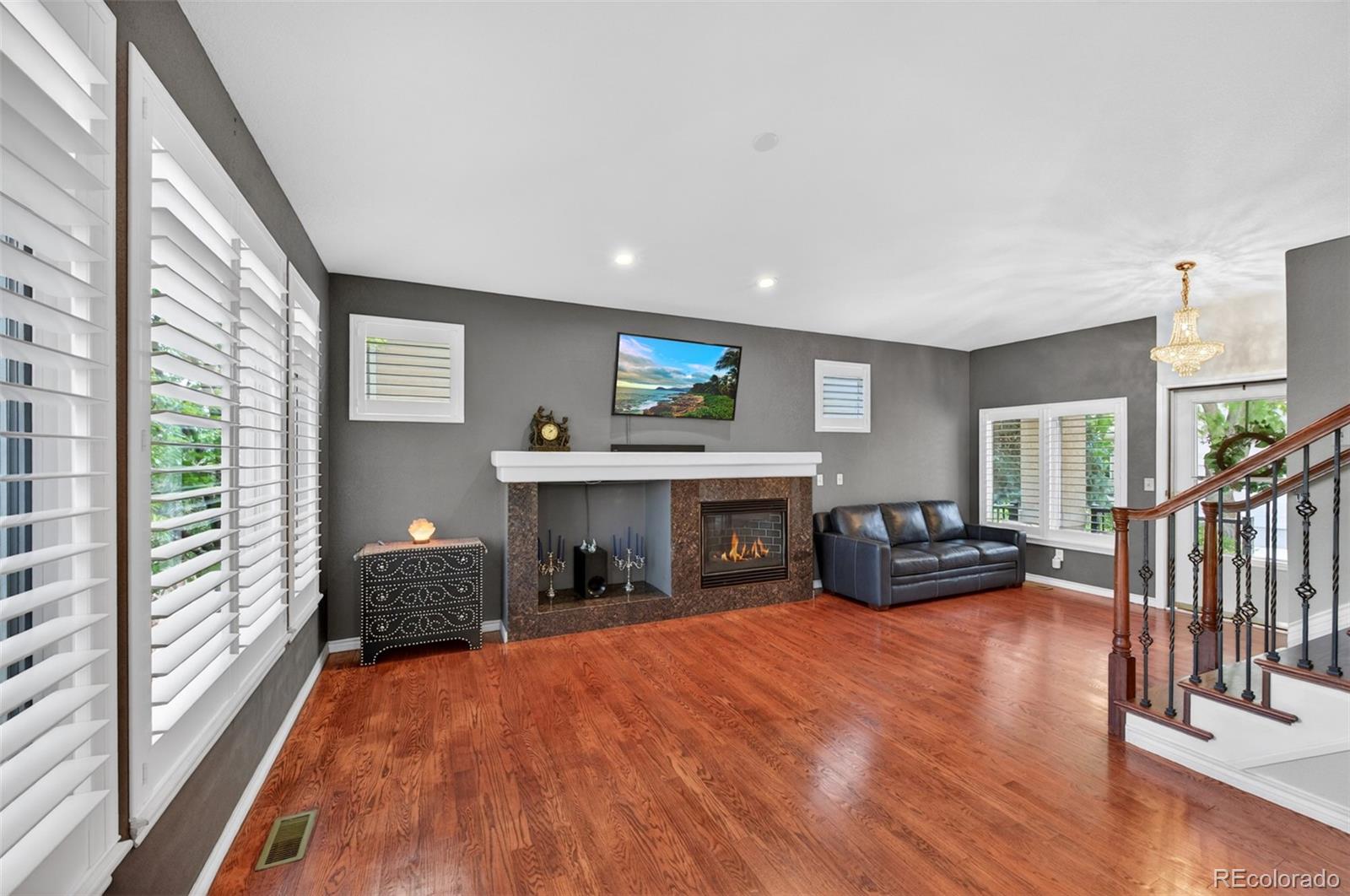 MLS Image #6 for 12056 e lake circle,greenwood village, Colorado