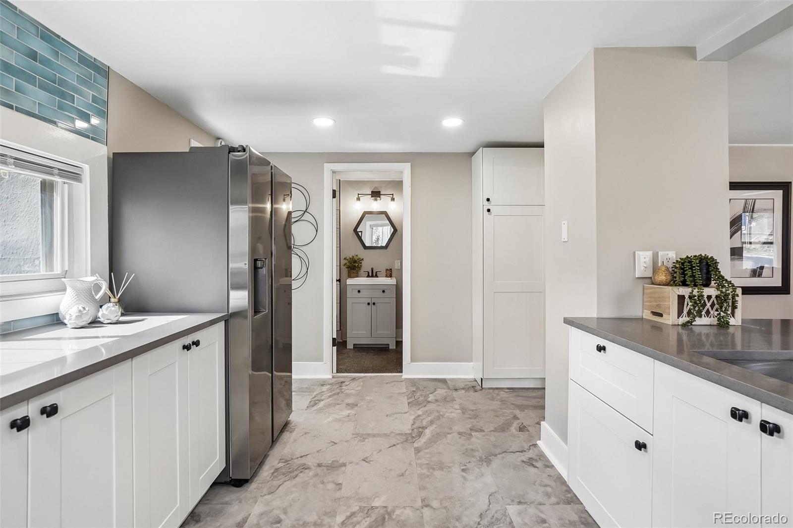 MLS Image #13 for 3855 n cook street,denver, Colorado