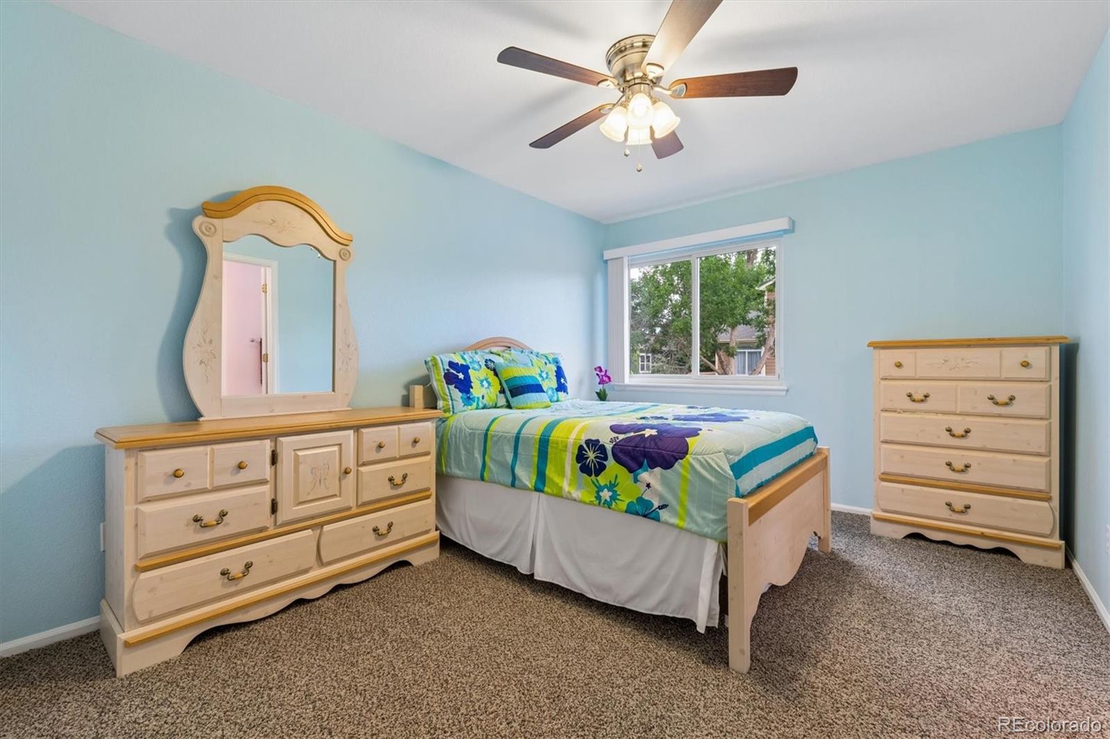 MLS Image #20 for 12706  home farm drive,denver, Colorado