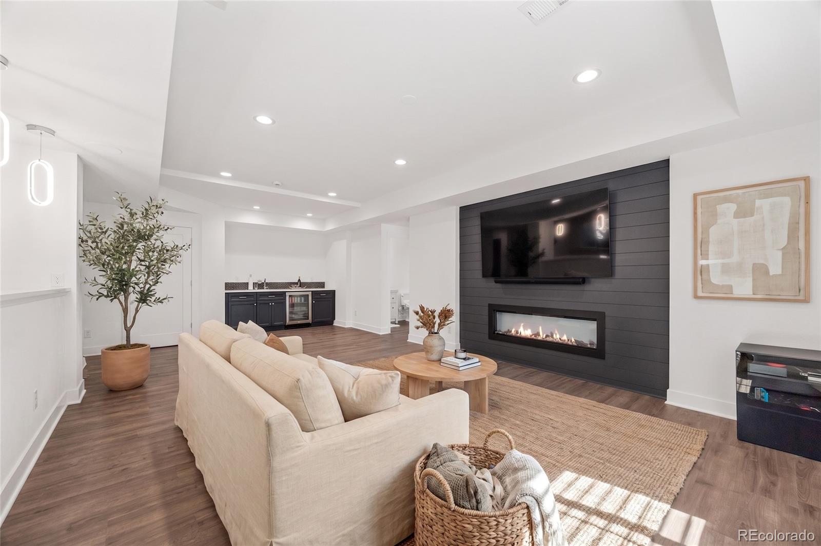 MLS Image #38 for 7184 s shady grove court,aurora, Colorado