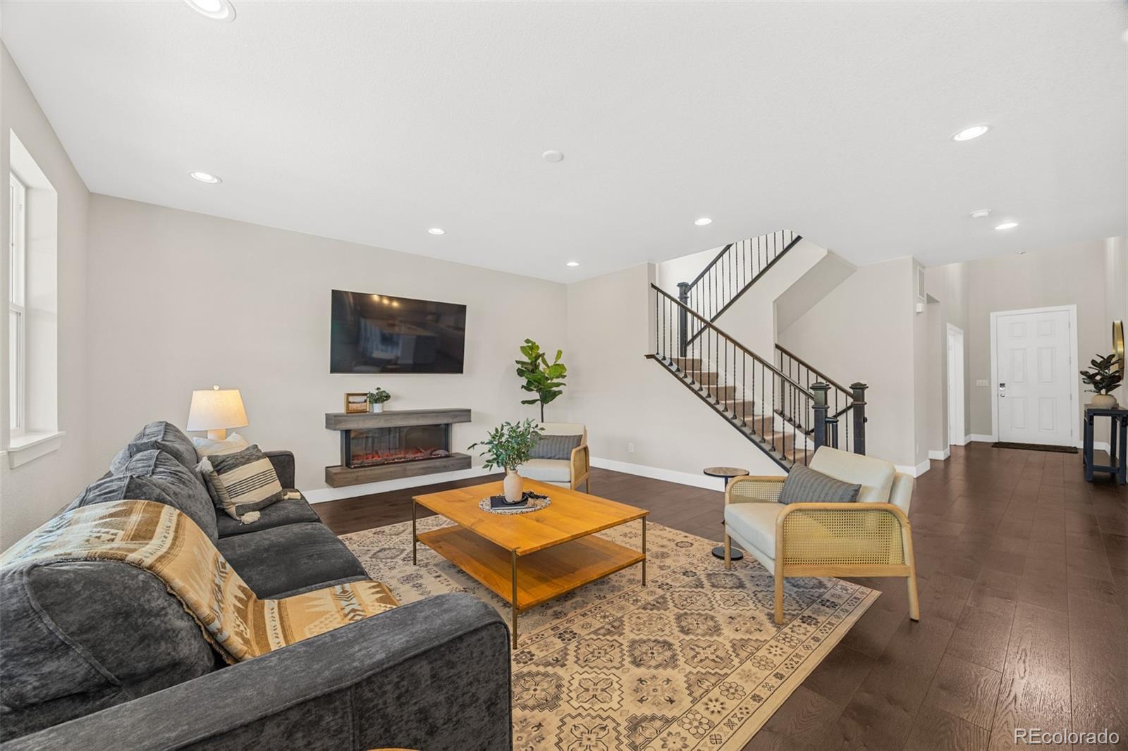 MLS Image #8 for 7184 s shady grove court,aurora, Colorado