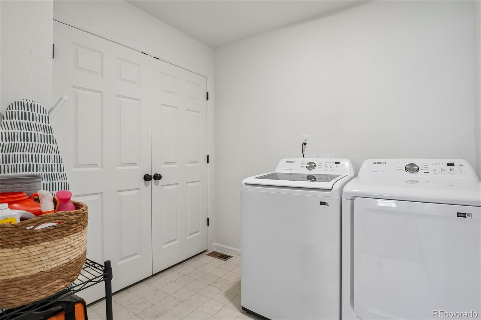 MLS Image #32 for 4032 n quatar court,aurora, Colorado