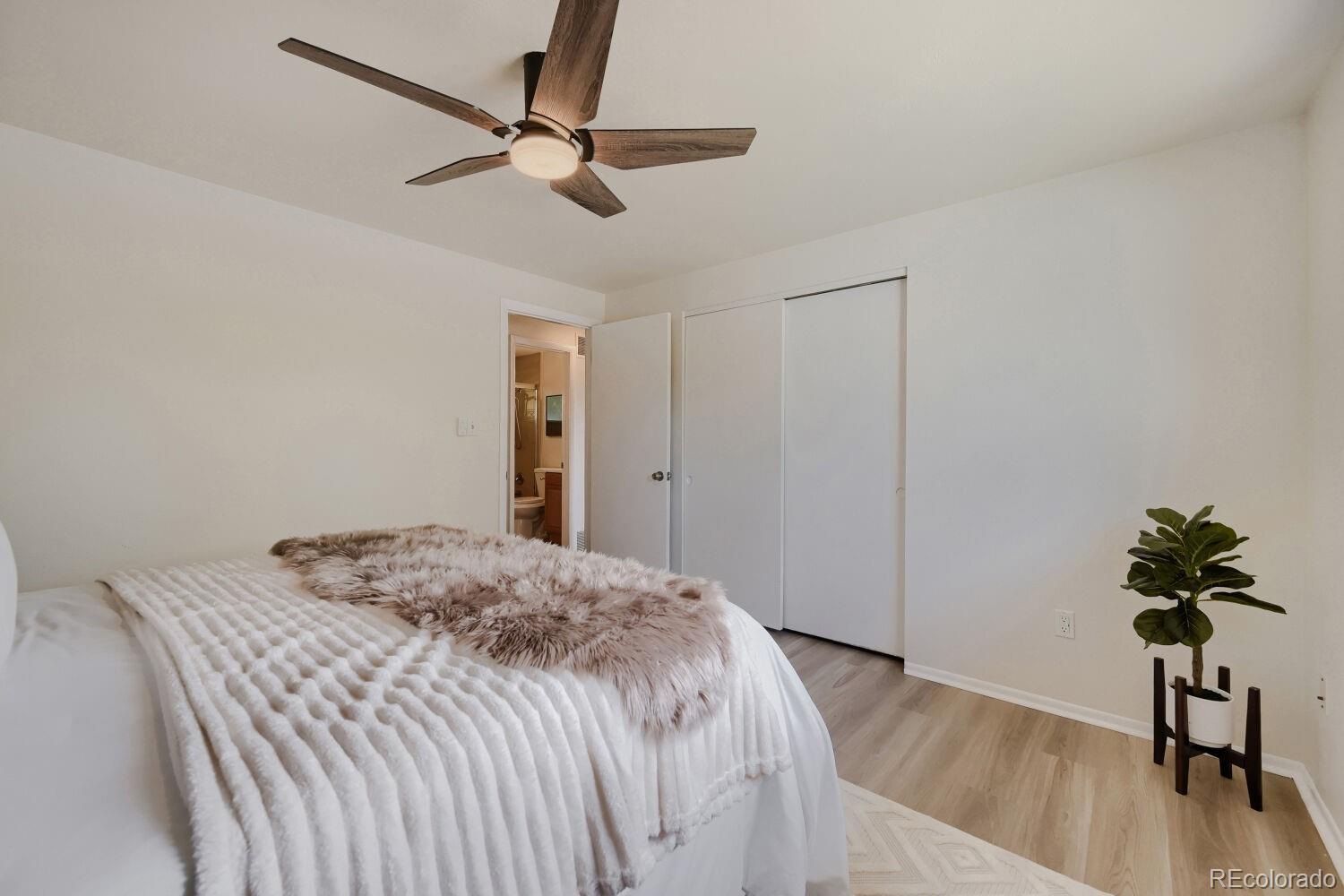 MLS Image #10 for 4390 s kalamath street,englewood, Colorado