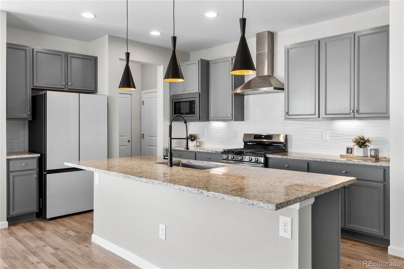 MLS Image #11 for 931 w hopkins drive,elizabeth, Colorado