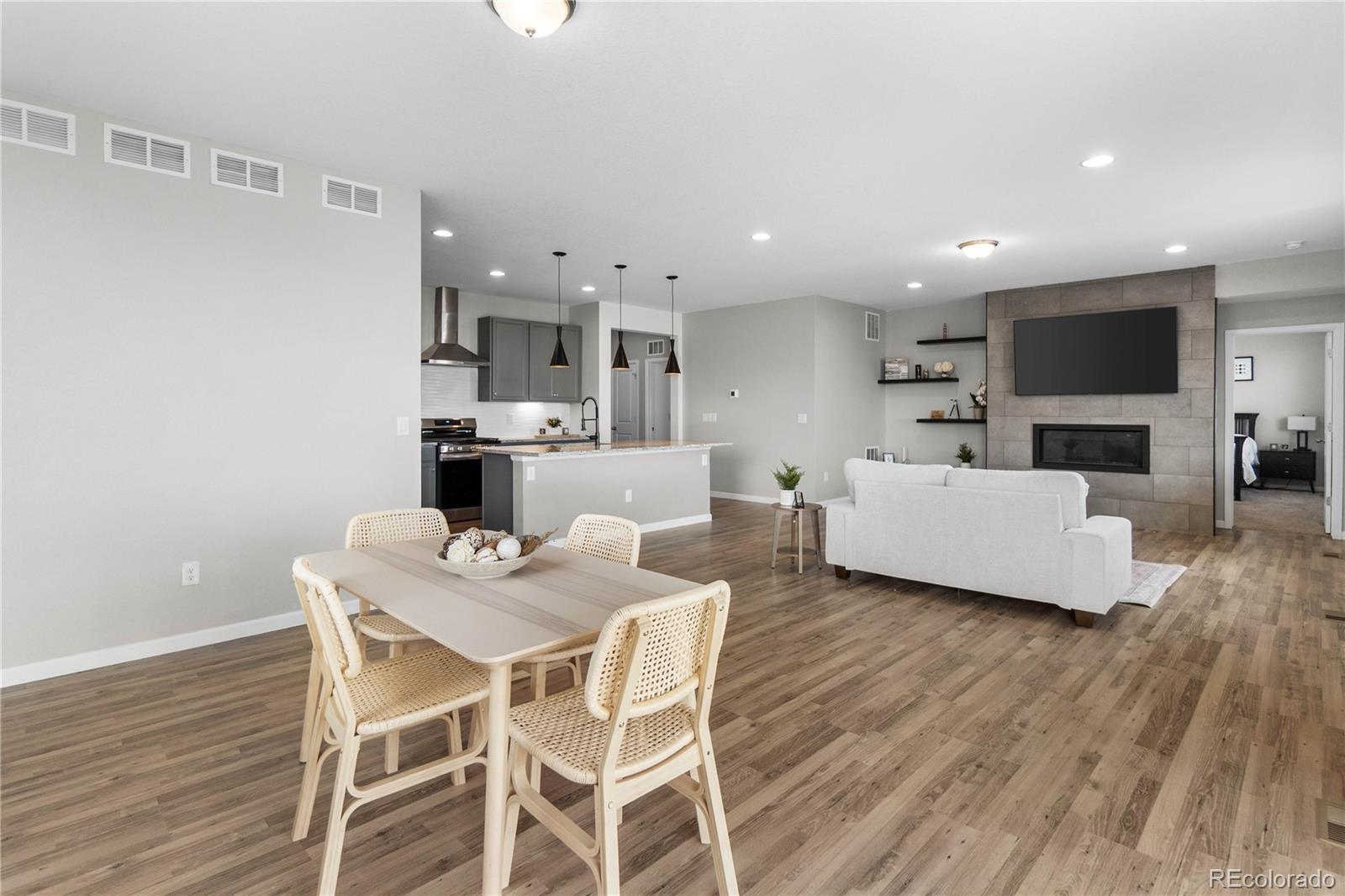 MLS Image #14 for 931 w hopkins drive,elizabeth, Colorado