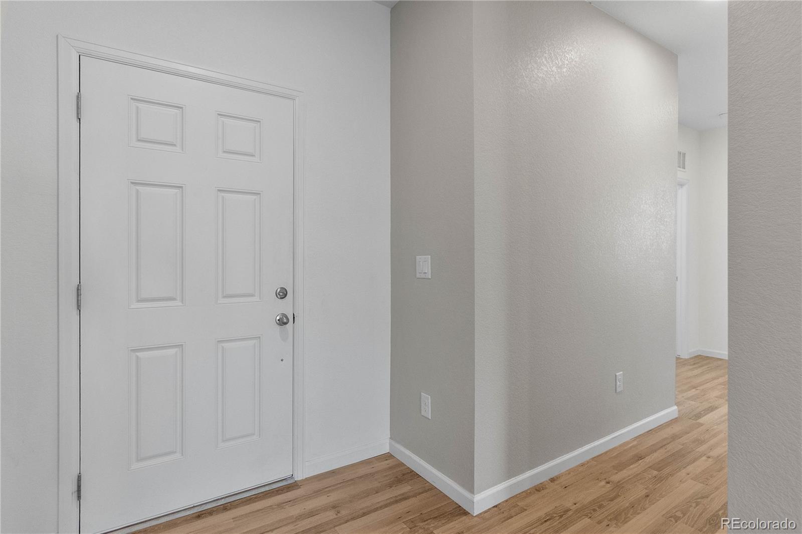 MLS Image #3 for 931 w hopkins drive,elizabeth, Colorado