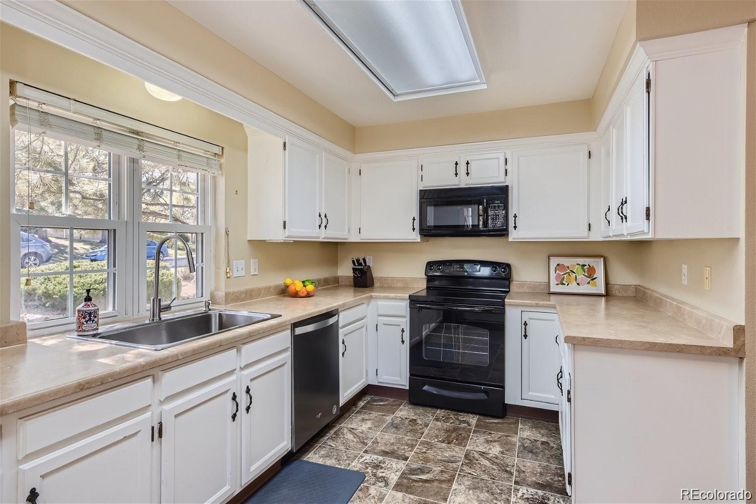 MLS Image #11 for 2993 w long drive,littleton, Colorado