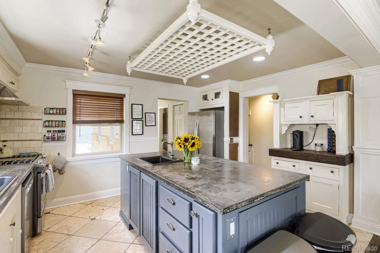 MLS Image #11 for 3451 s fairfax street,denver, Colorado