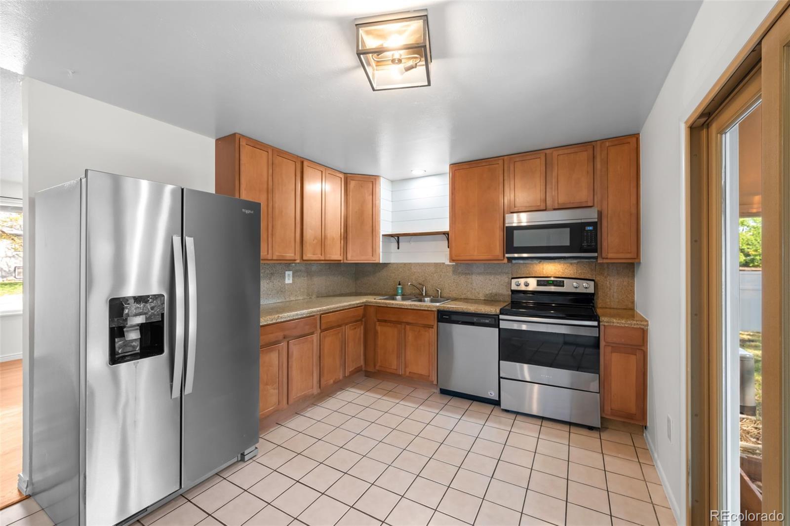 MLS Image #12 for 3266 s helena street,aurora, Colorado