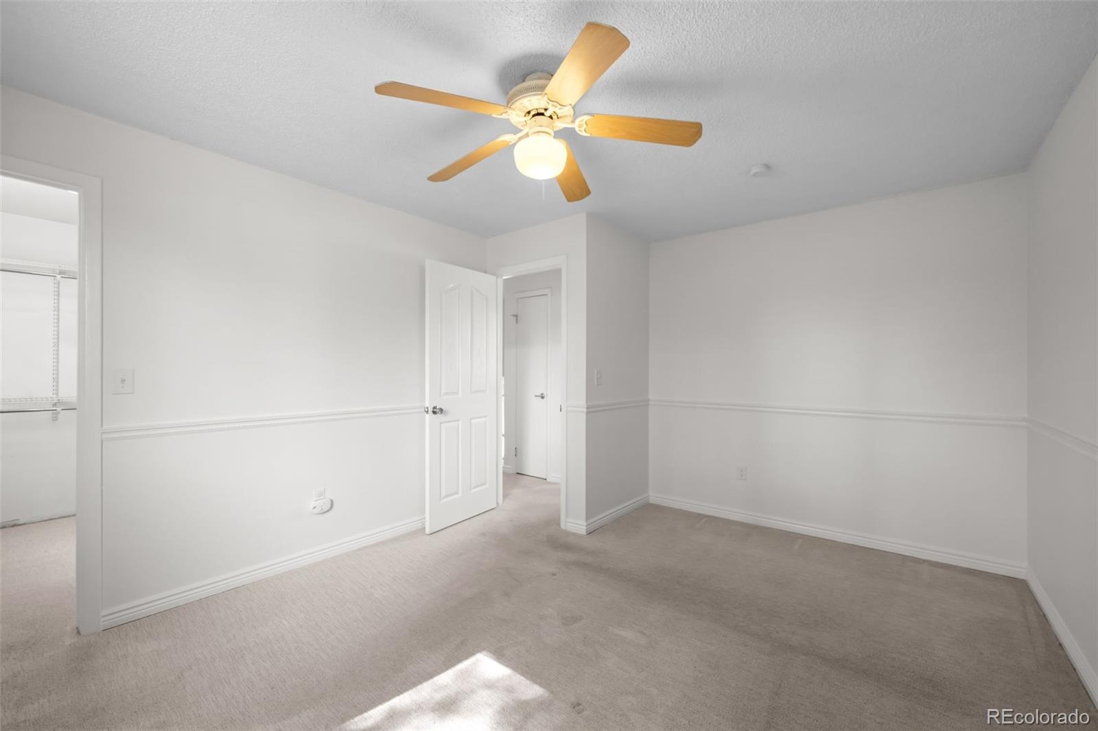 MLS Image #18 for 3266 s helena street,aurora, Colorado