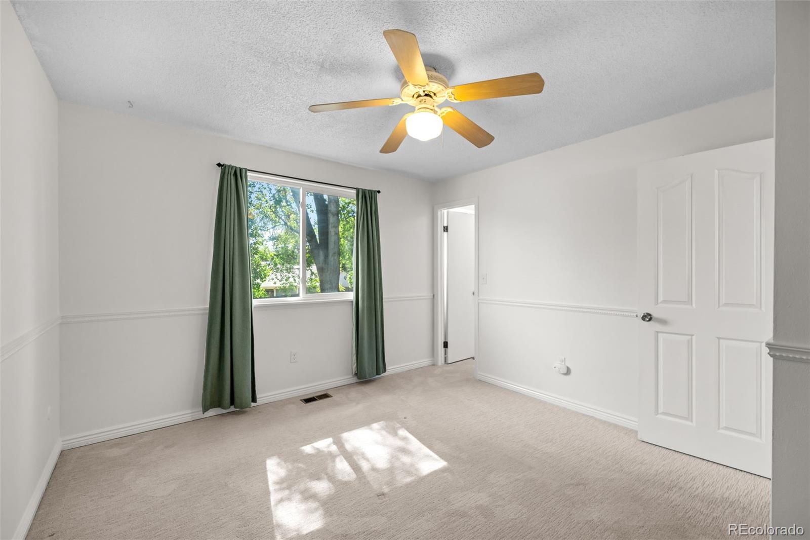 MLS Image #19 for 3266 s helena street,aurora, Colorado
