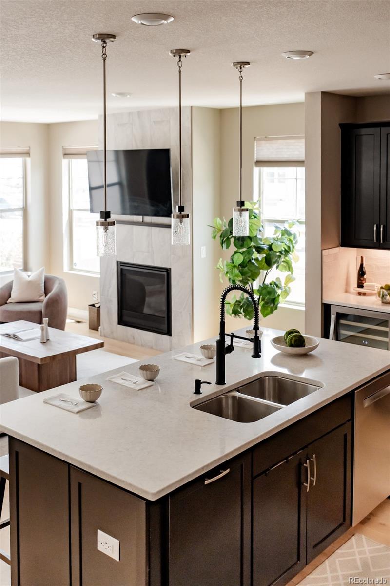 MLS Image #3 for 5706  boston court,denver, Colorado