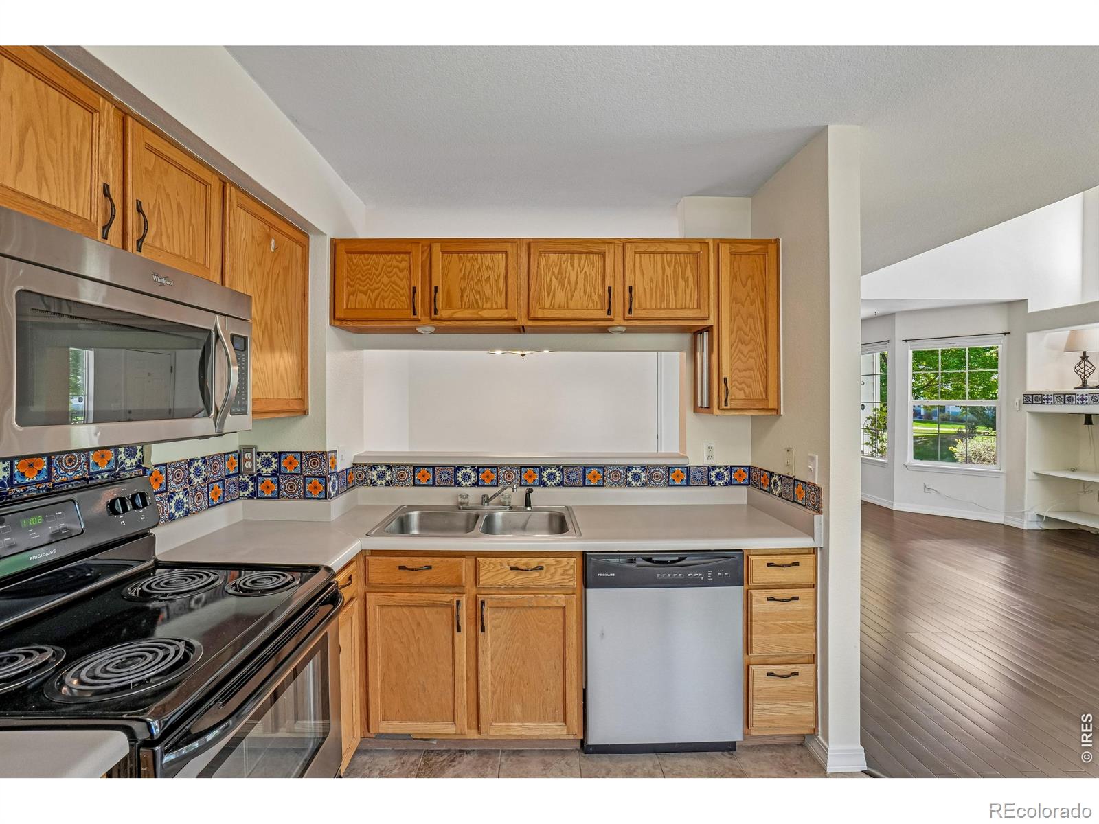 MLS Image #14 for 1419  red mountain drive,longmont, Colorado
