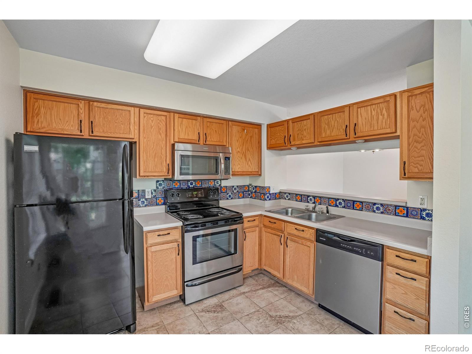 MLS Image #16 for 1419  red mountain drive,longmont, Colorado