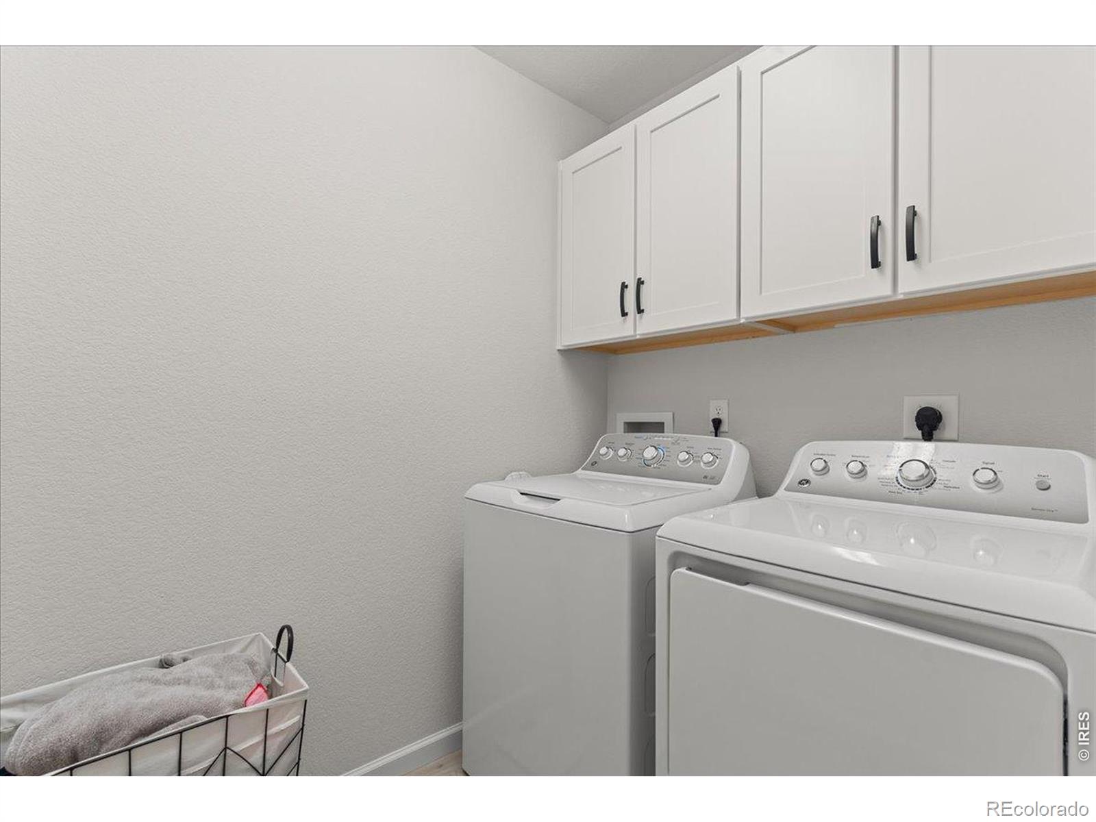 MLS Image #33 for 946  rustling street,windsor, Colorado