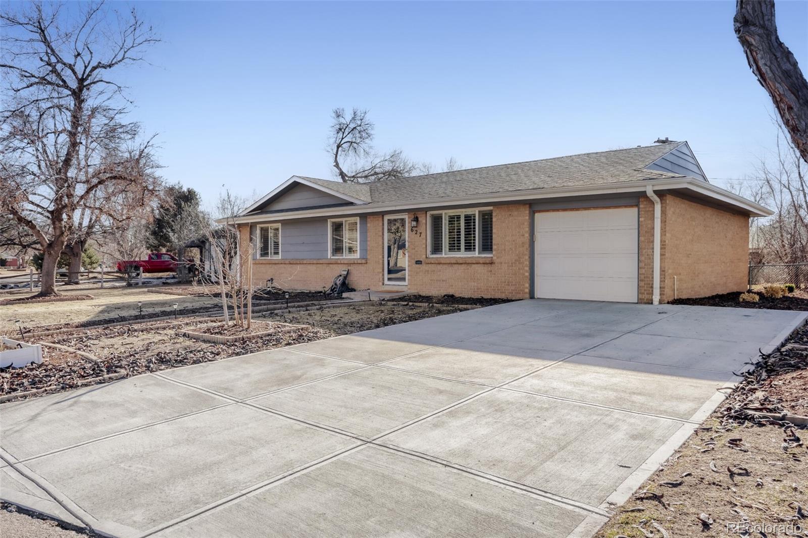 MLS Image #3 for 627 s jasmine way,denver, Colorado