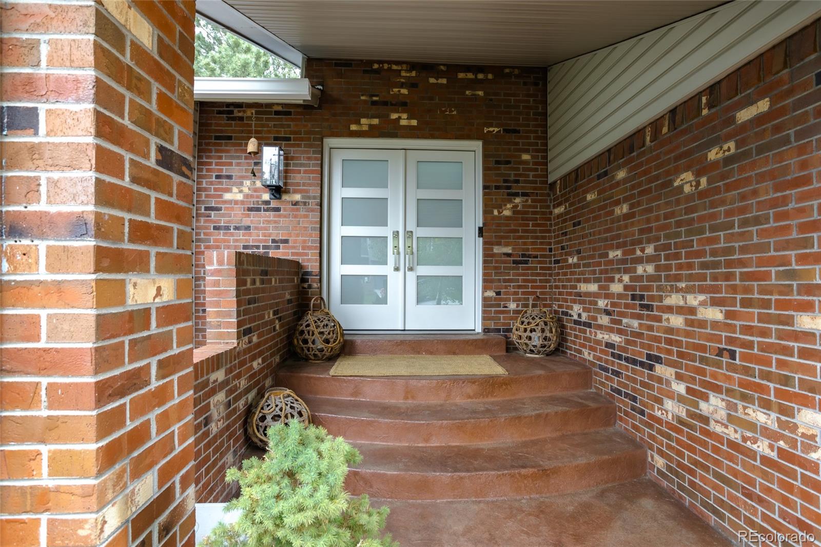 MLS Image #3 for 7292 s costilla street,littleton, Colorado