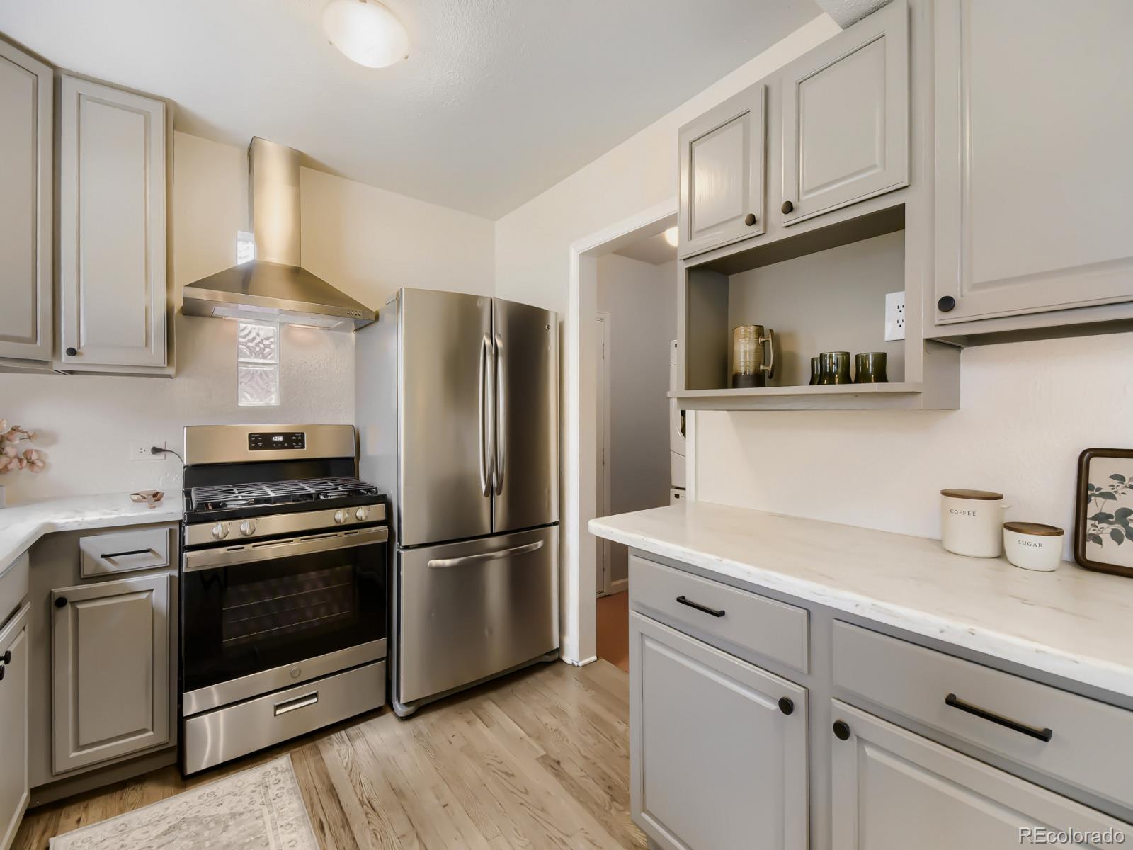 MLS Image #10 for 2431  oneida street,denver, Colorado