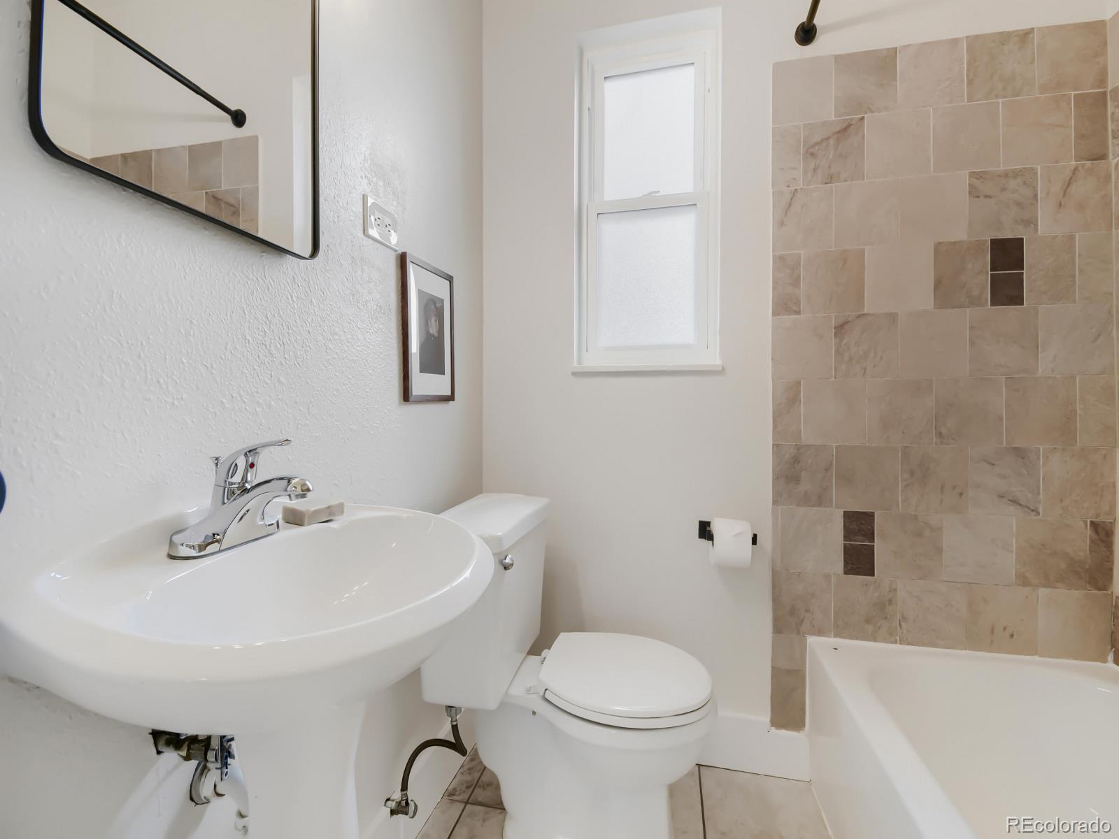 MLS Image #17 for 2431  oneida street,denver, Colorado