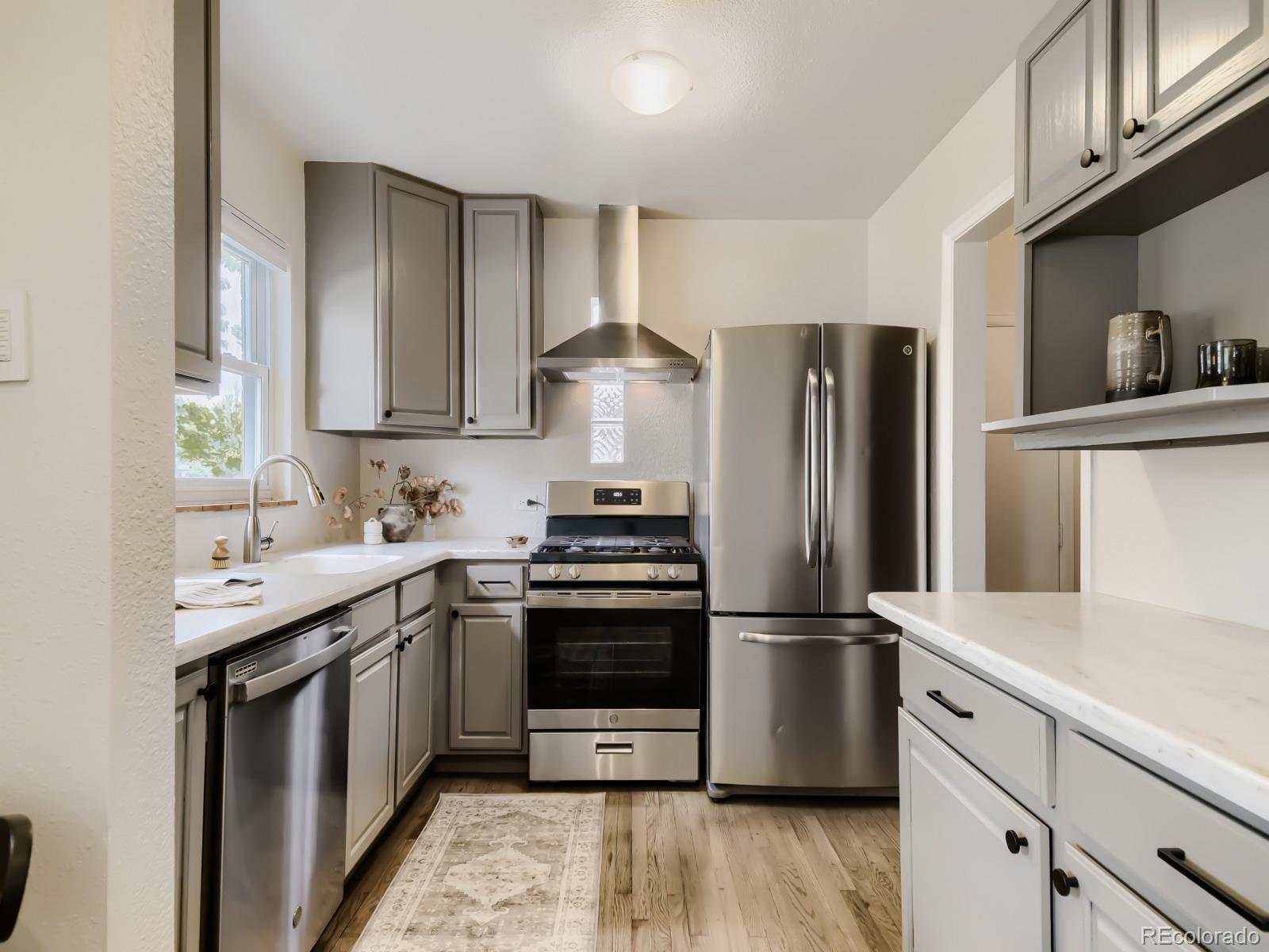 MLS Image #9 for 2431  oneida street,denver, Colorado
