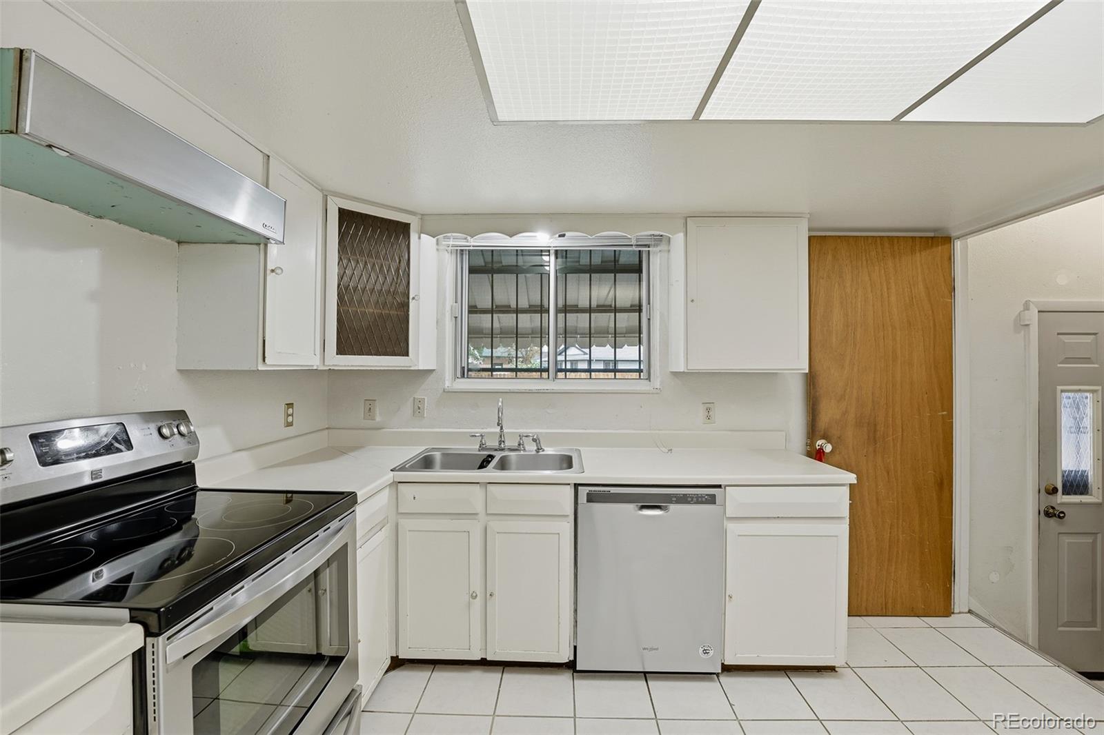 MLS Image #16 for 5020  troy street,denver, Colorado