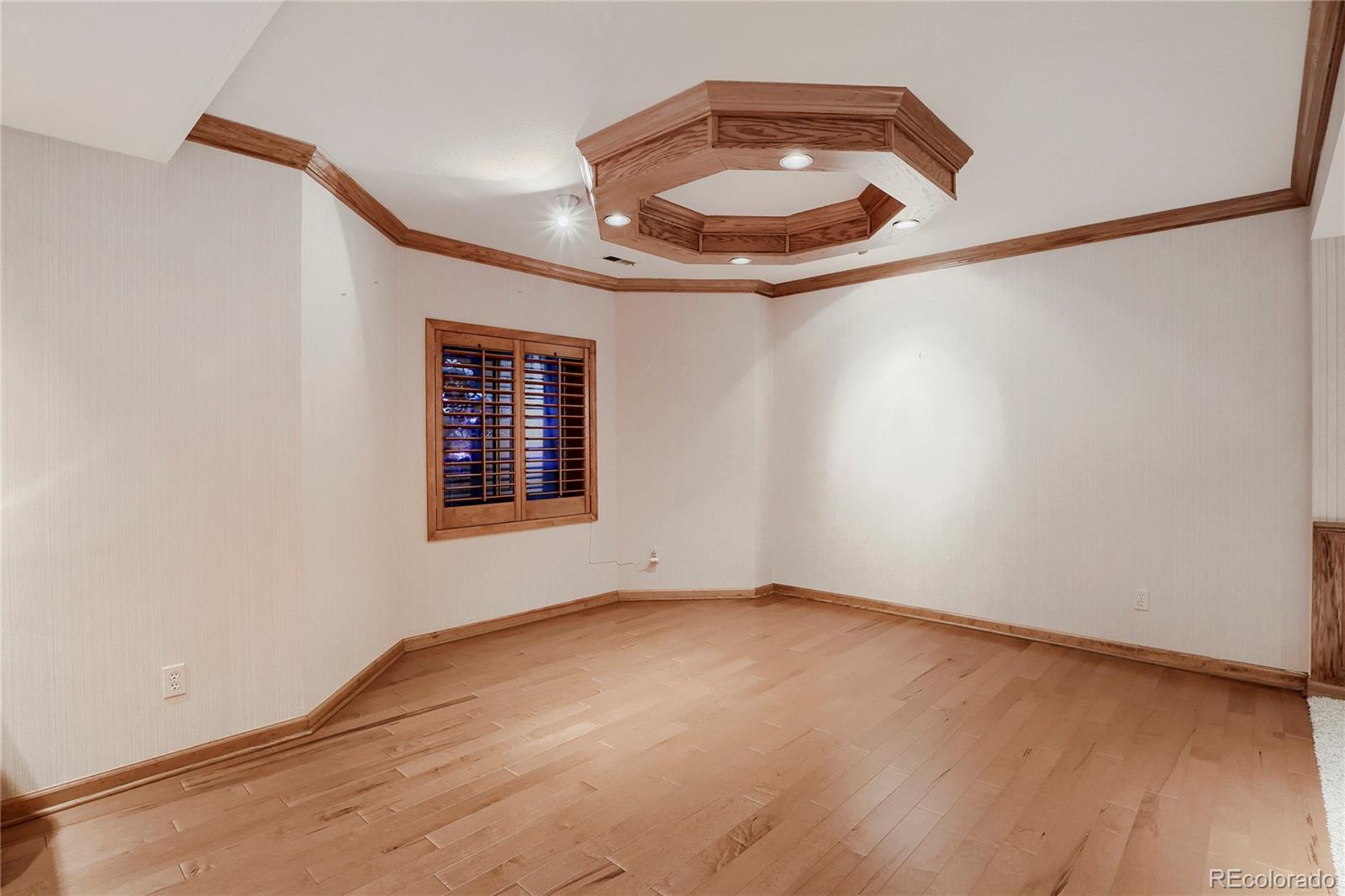MLS Image #40 for 7924 s clayton circle,centennial, Colorado