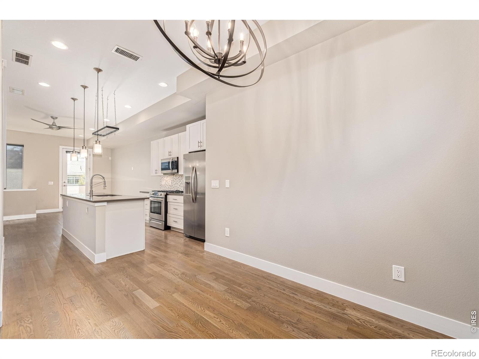 MLS Image #11 for 3265 w 17th avenue ,denver, Colorado