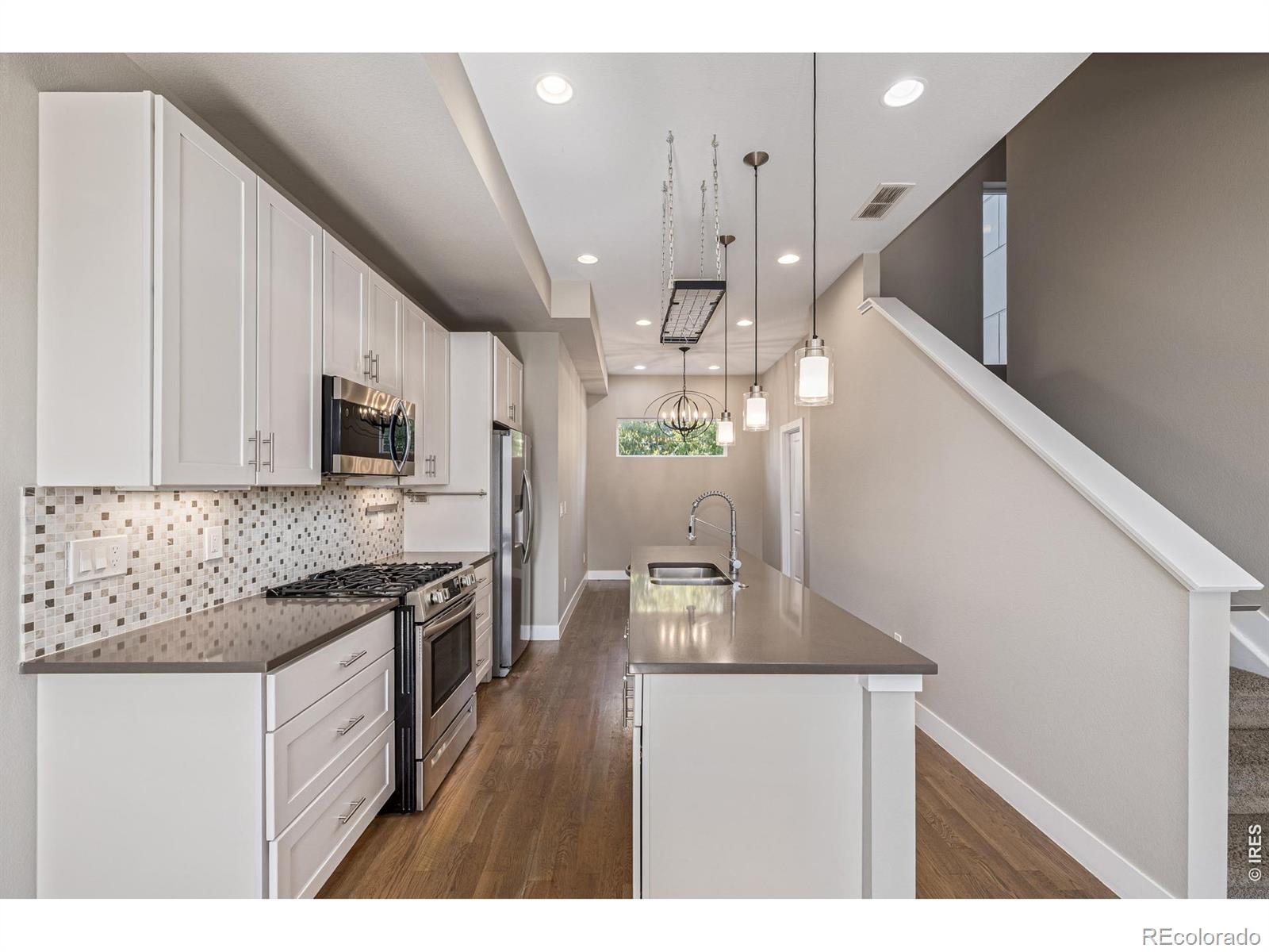 MLS Image #12 for 3265 w 17th avenue ,denver, Colorado