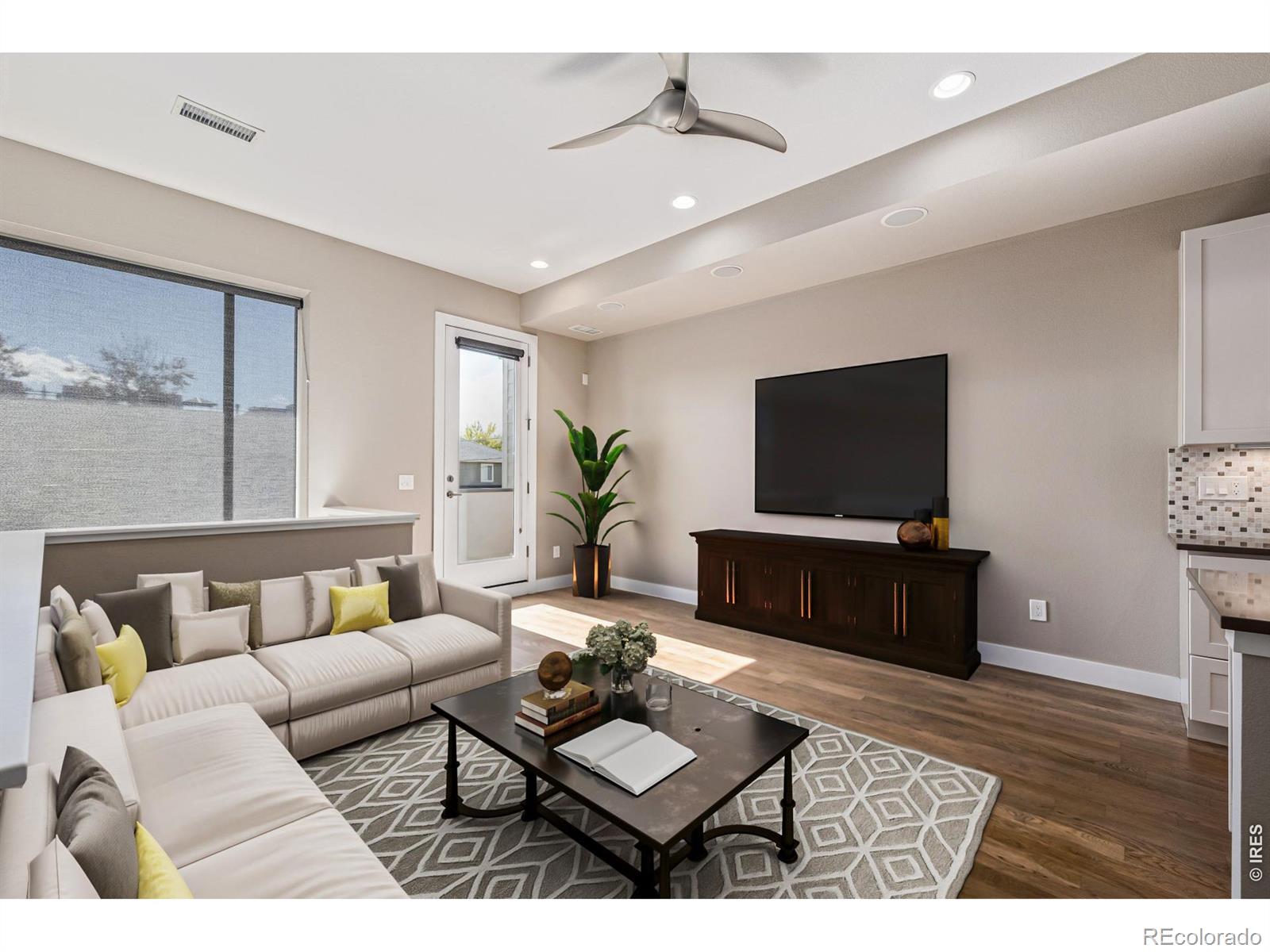 MLS Image #4 for 3265 w 17th avenue ,denver, Colorado