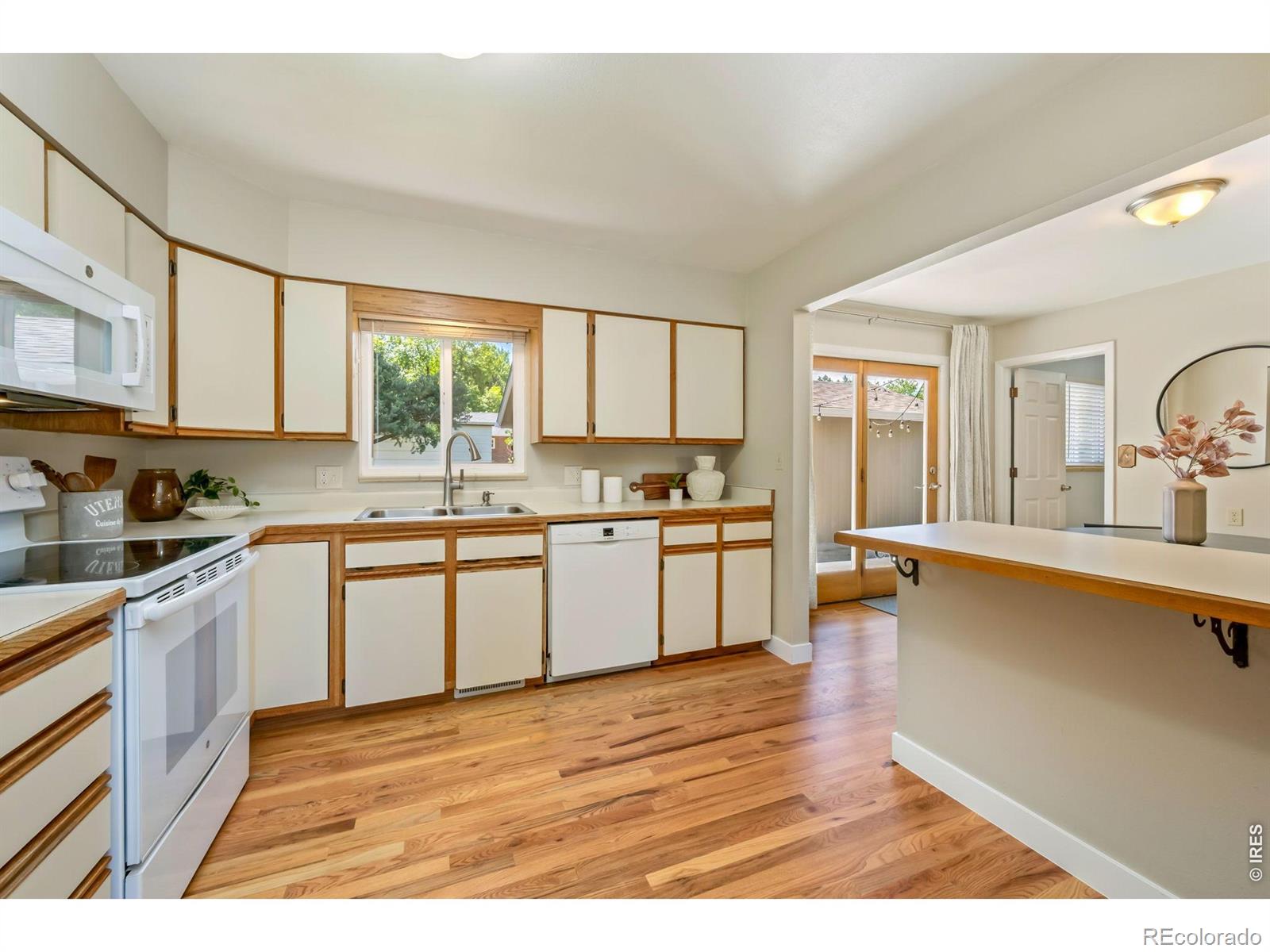 MLS Image #8 for 1025  montview road,fort collins, Colorado
