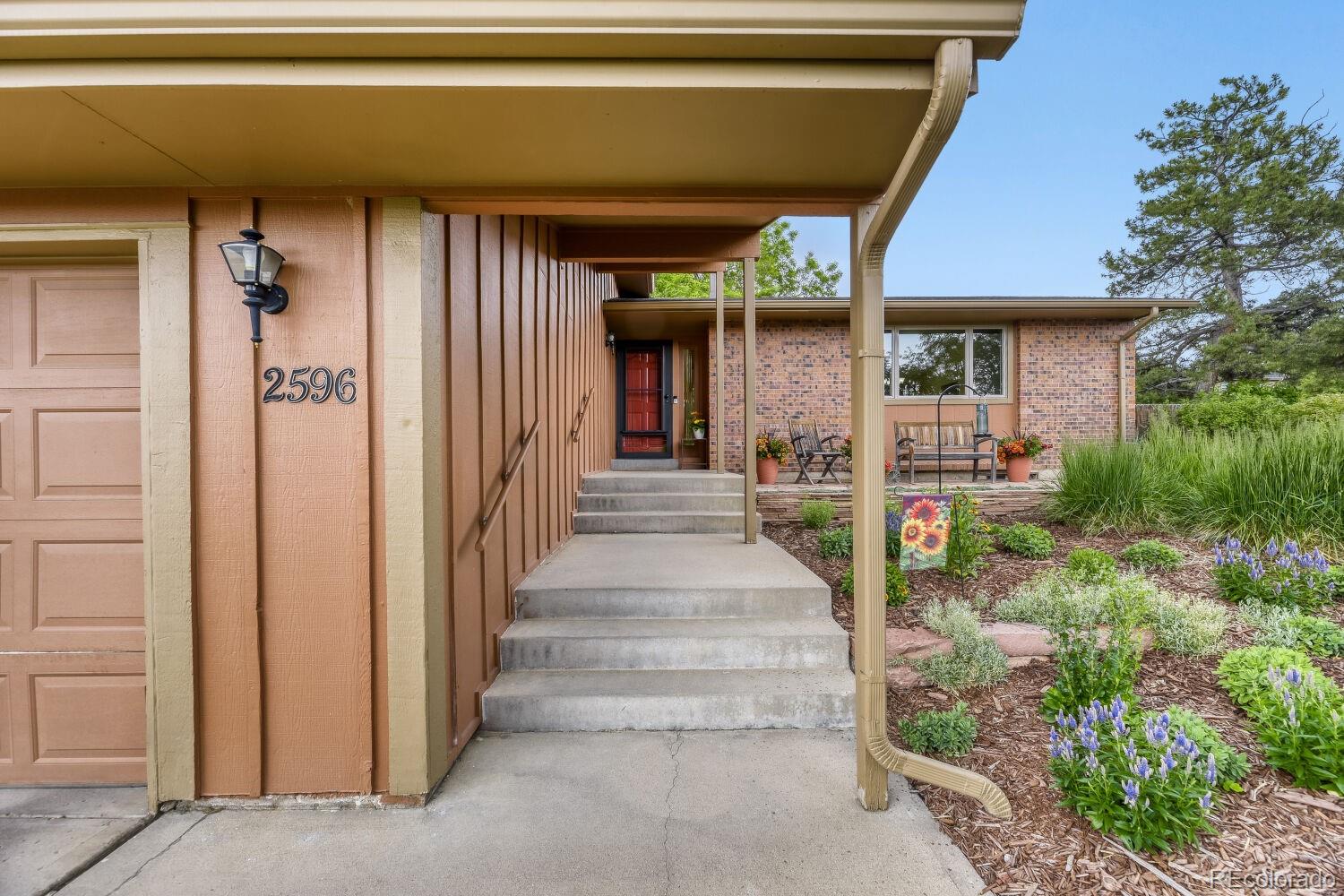 MLS Image #1 for 2596 s joliet court,aurora, Colorado