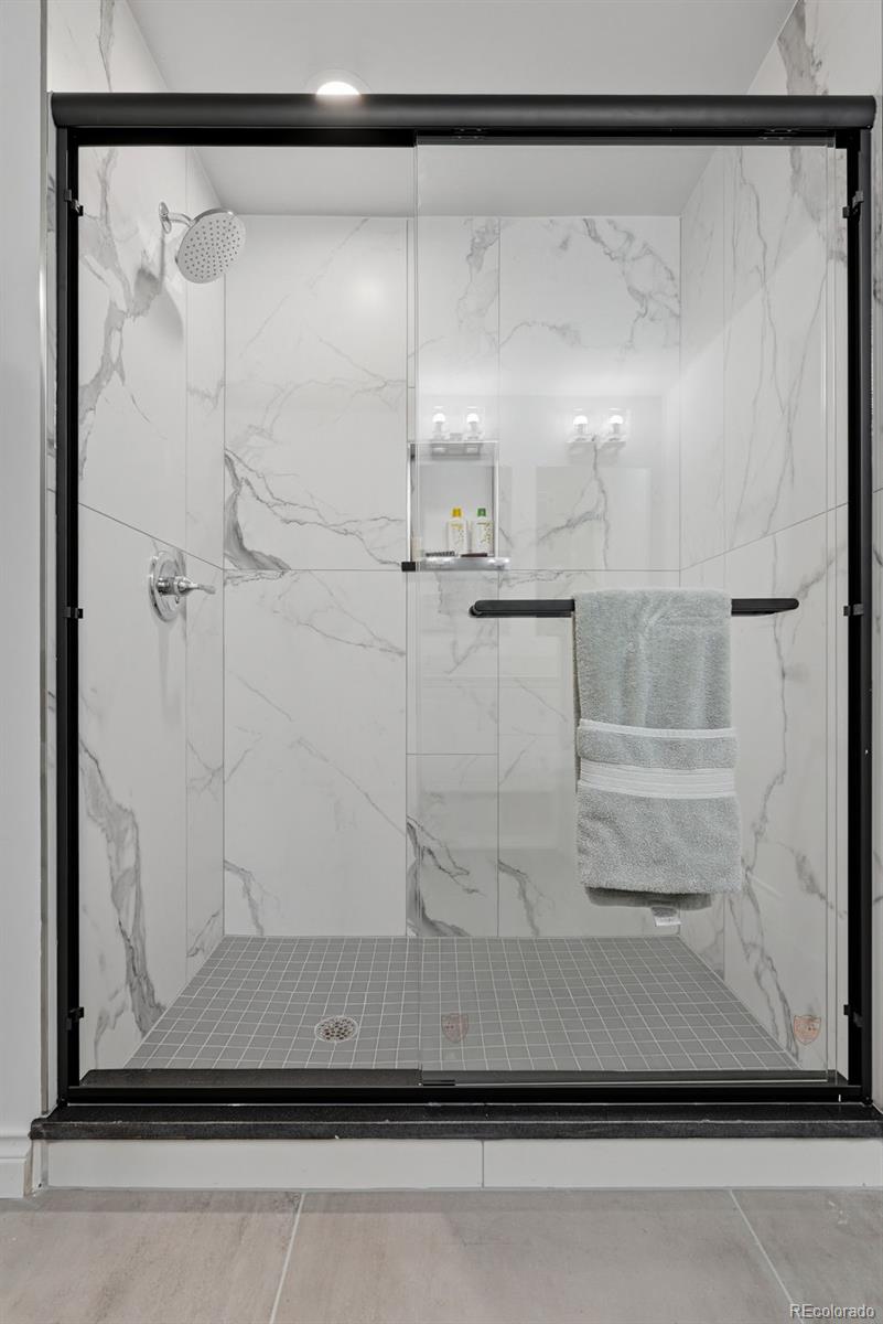 MLS Image #19 for 2060  dover street,lakewood, Colorado