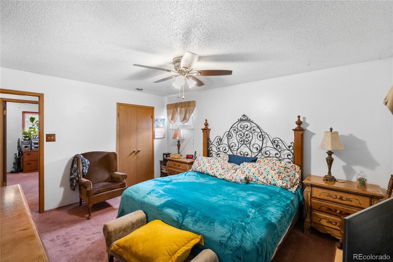 MLS Image #14 for 2647 s linden court,denver, Colorado