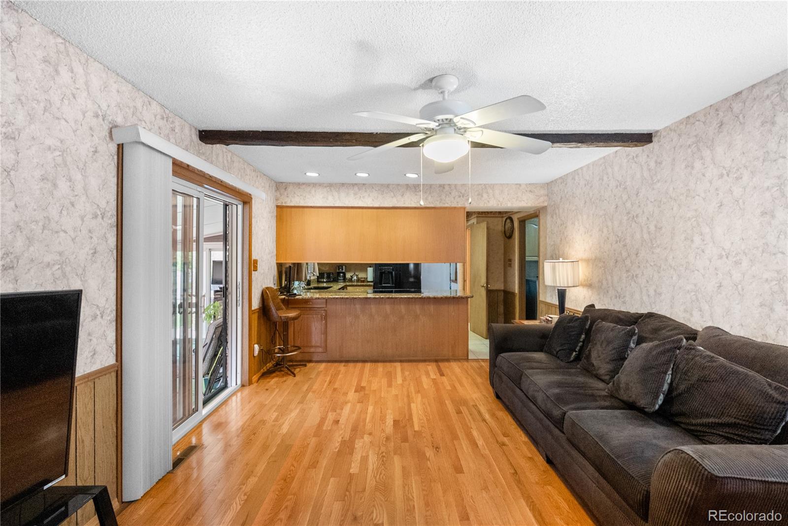 MLS Image #20 for 2647 s linden court,denver, Colorado