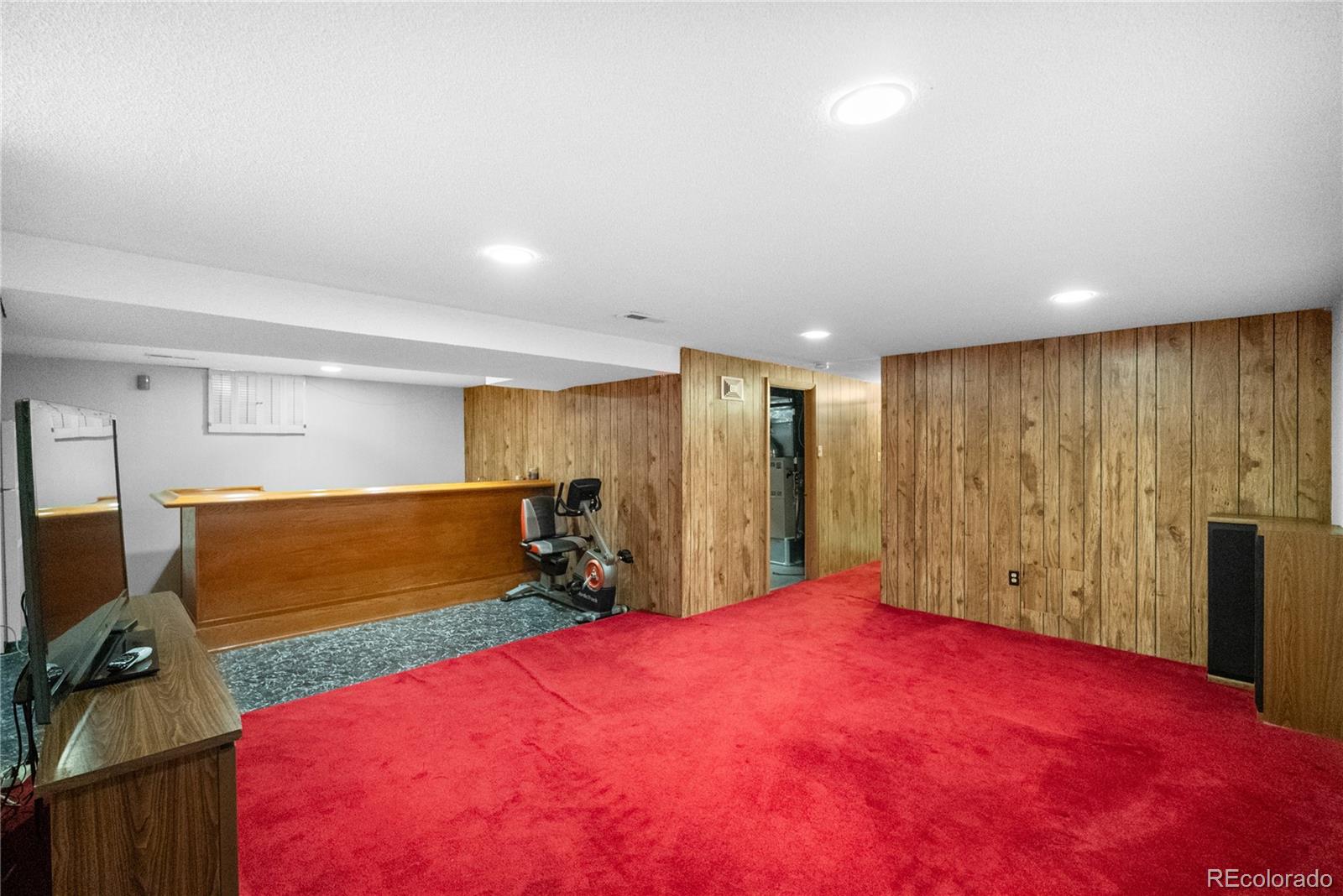 MLS Image #24 for 2647 s linden court,denver, Colorado