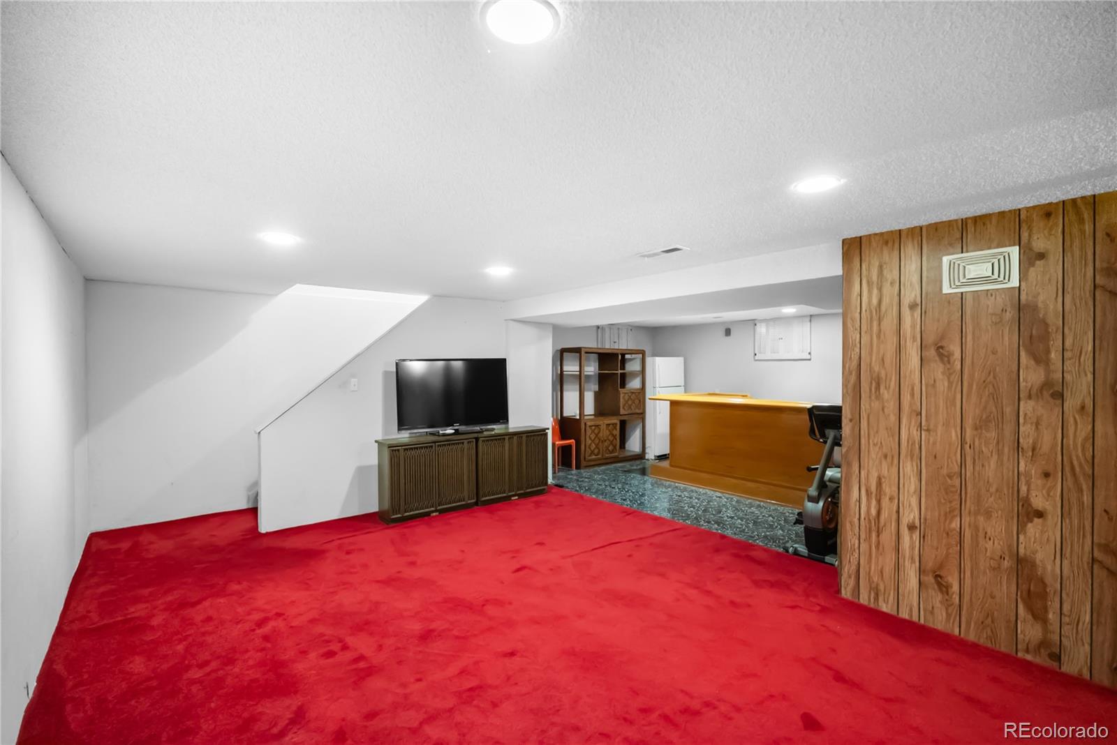 MLS Image #27 for 2647 s linden court,denver, Colorado