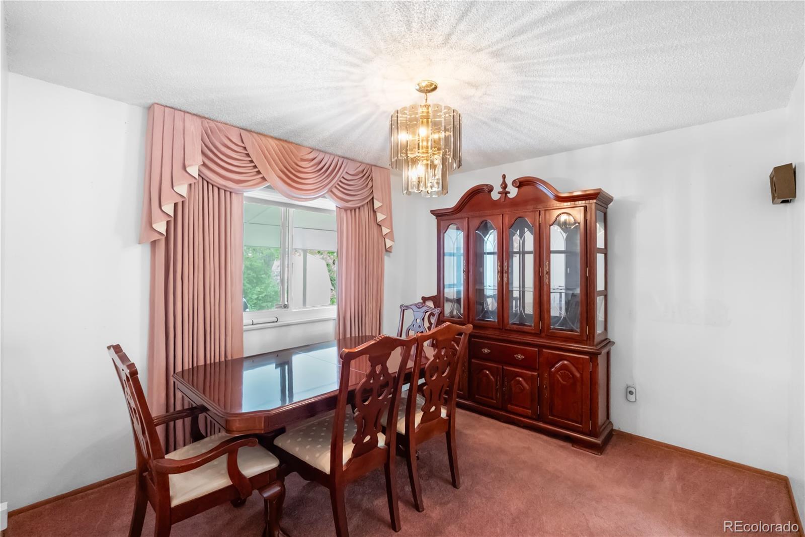 MLS Image #7 for 2647 s linden court,denver, Colorado
