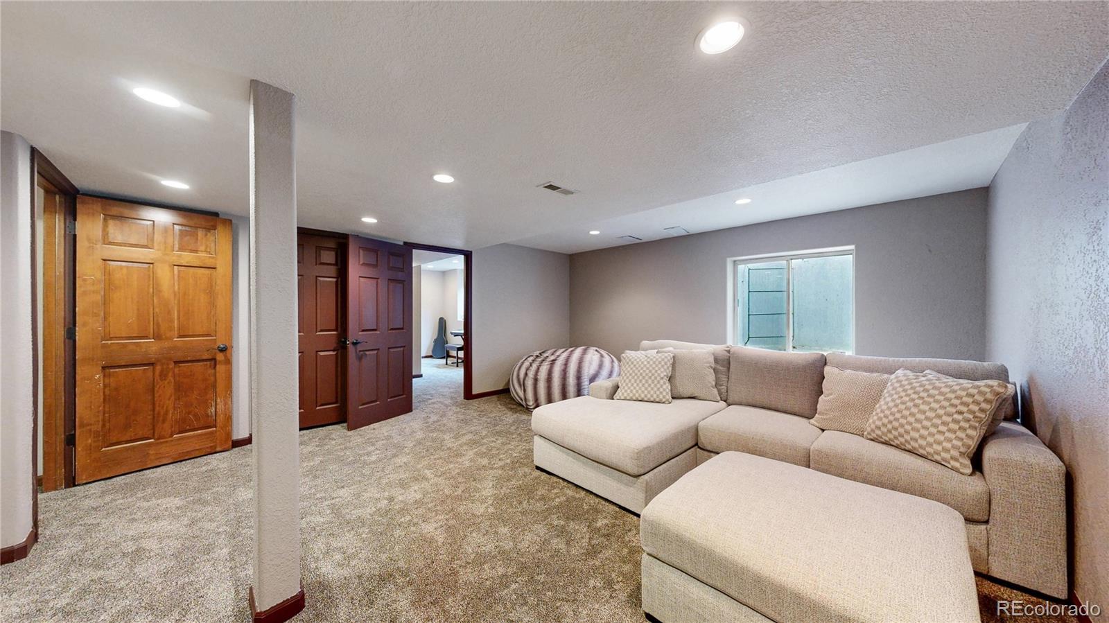 MLS Image #28 for 16482 w 55th place,golden, Colorado